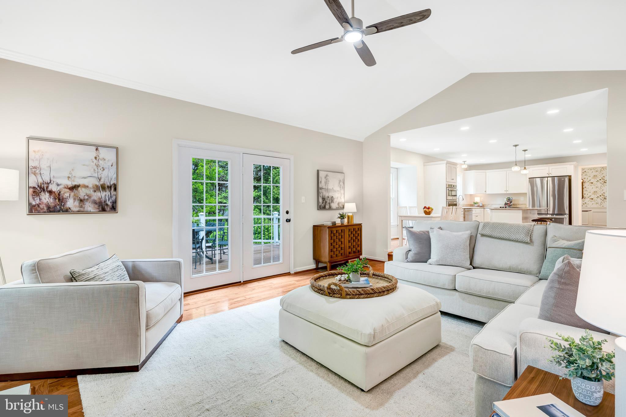 BARRINGTON - Residential