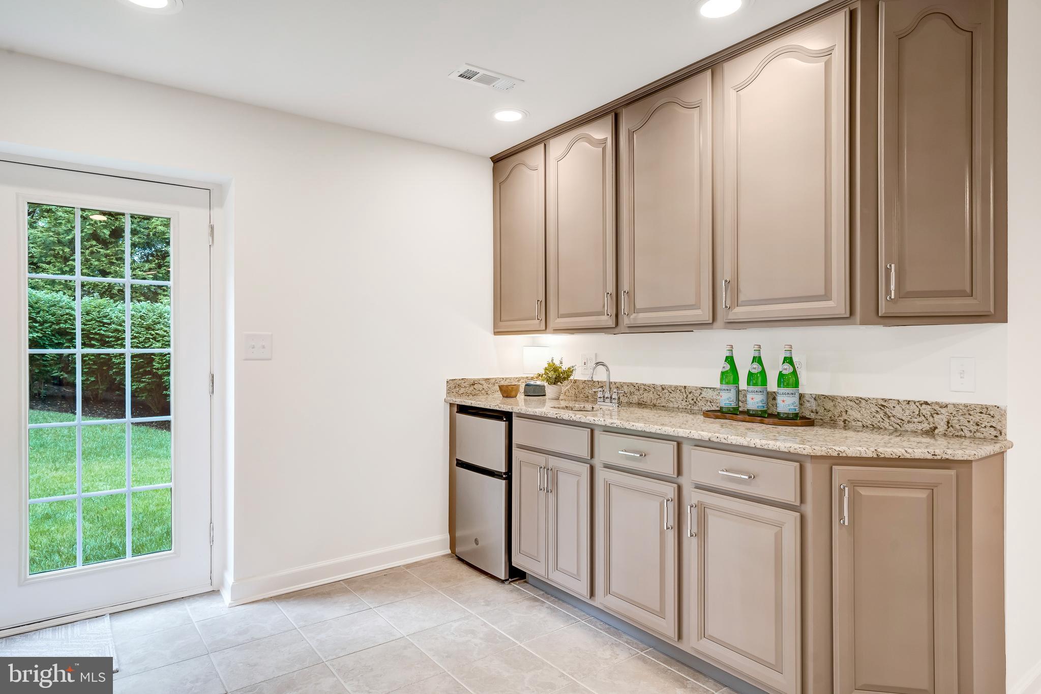 BARRINGTON - Residential
