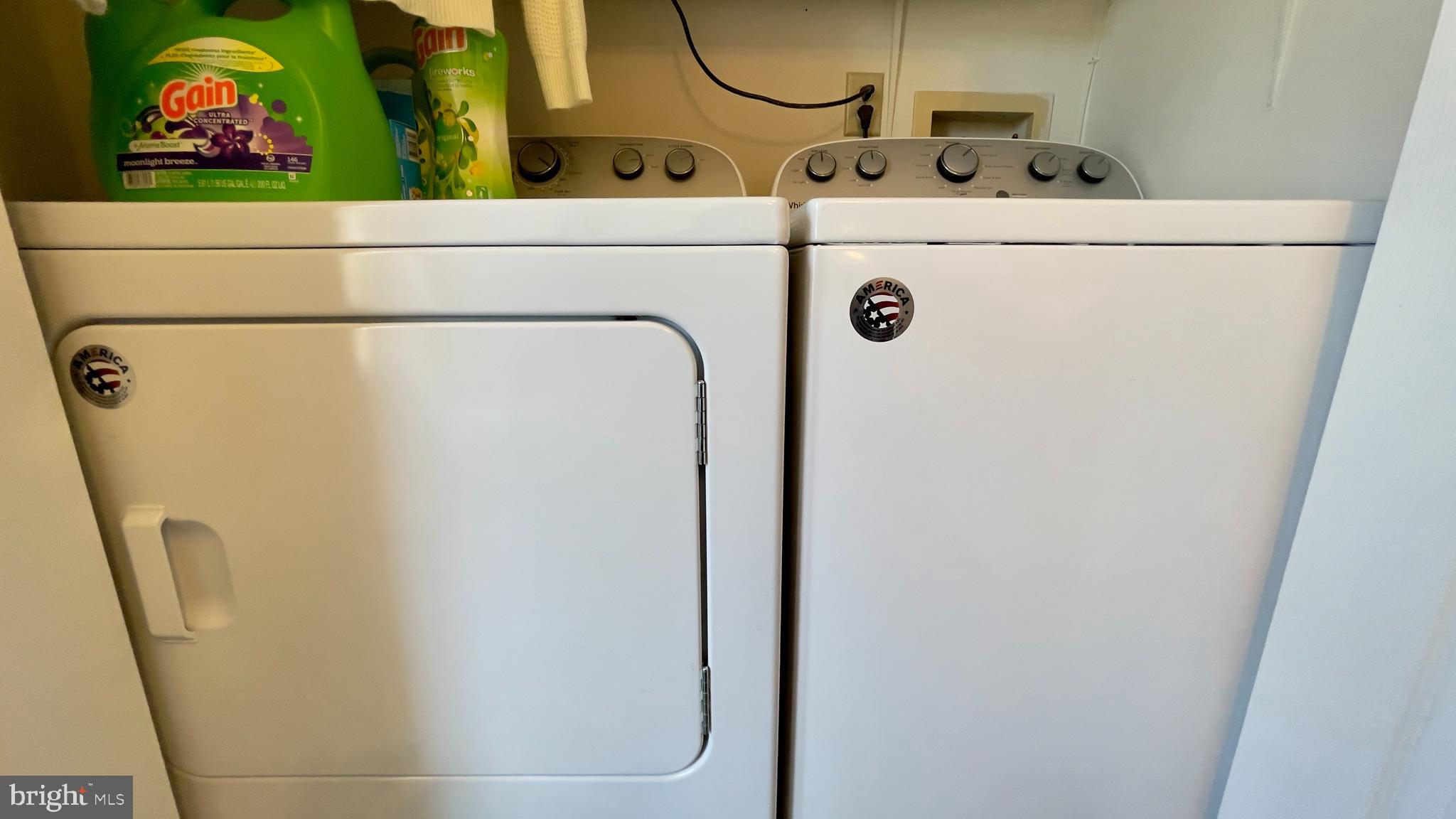 ST CHARLES SUB - HAMPSHIRE - Residential