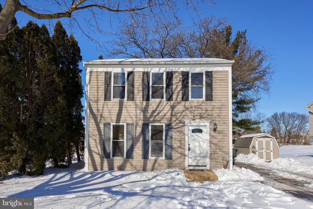 Photo of 249 Pulte Road, LANCASTER, PA 17601 (MLS # PALA2082728)