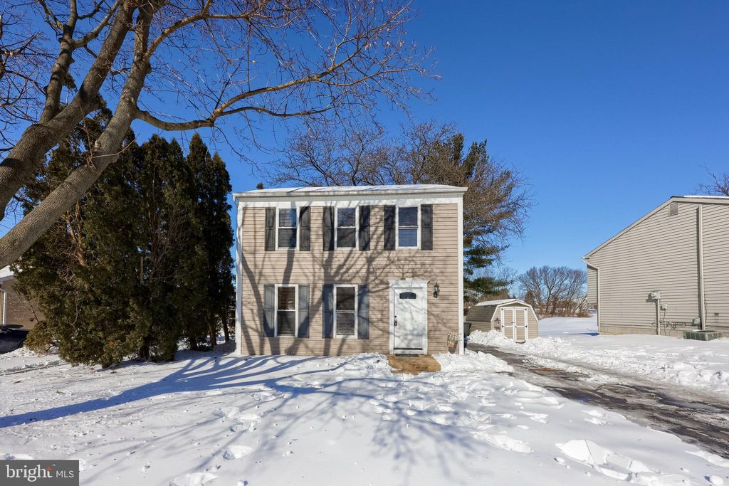 Photo of 249 Pulte Road, LANCASTER, PA 17601 (MLS # PALA2082728)