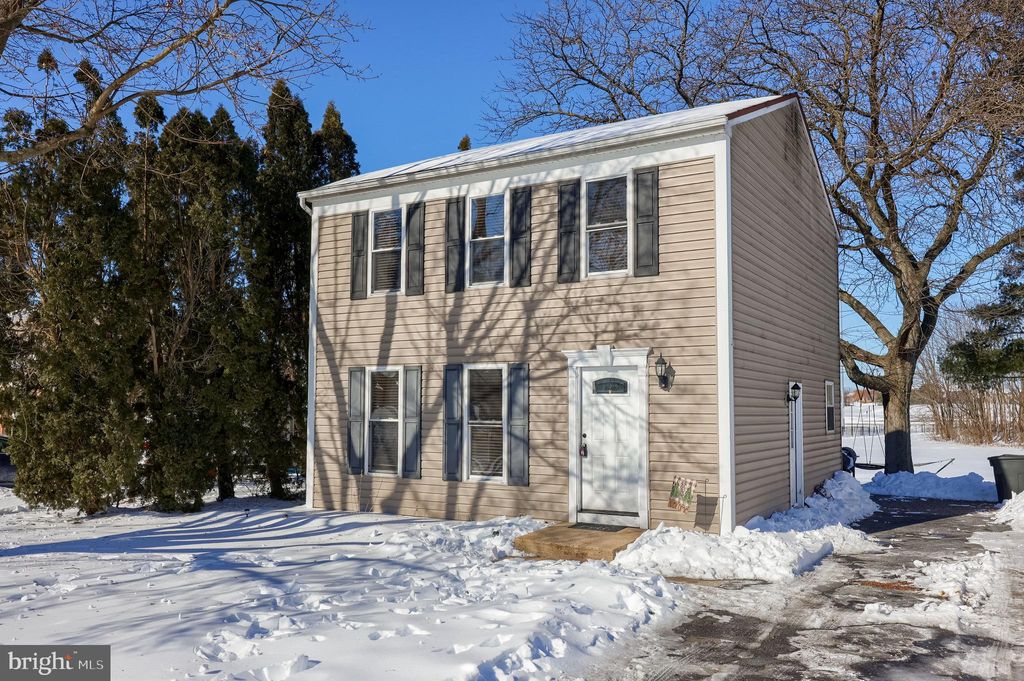 Photo of 249 Pulte Road, LANCASTER, PA 17601 (MLS # PALA2082728)