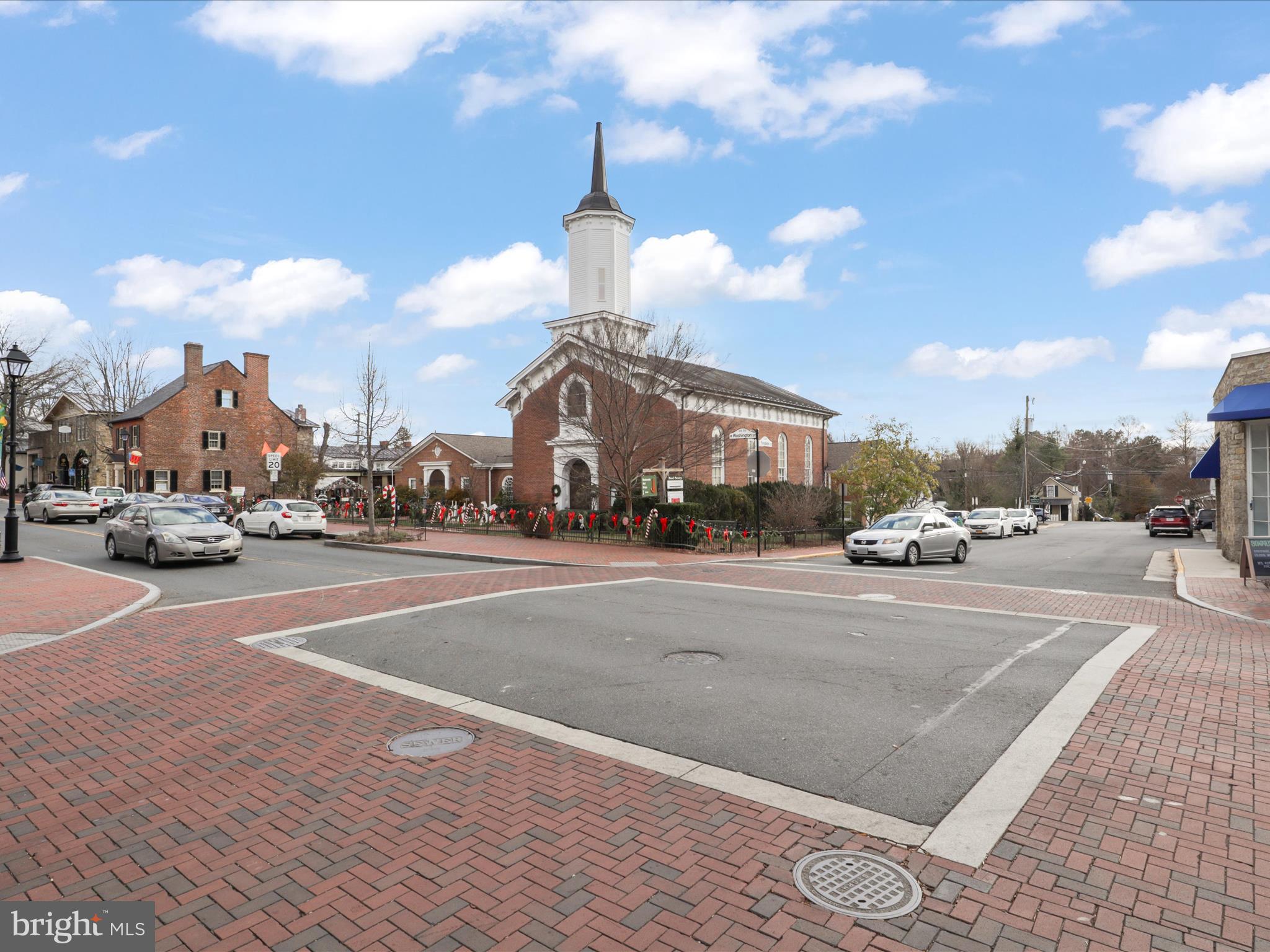 RIDGEVIEW - Residential