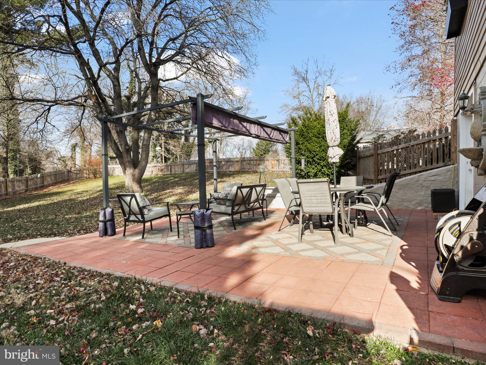 RIDGEVIEW - Residential