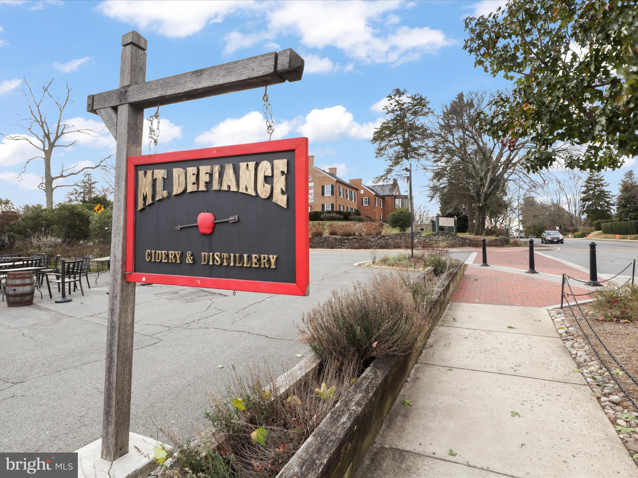 RIDGEVIEW - Residential