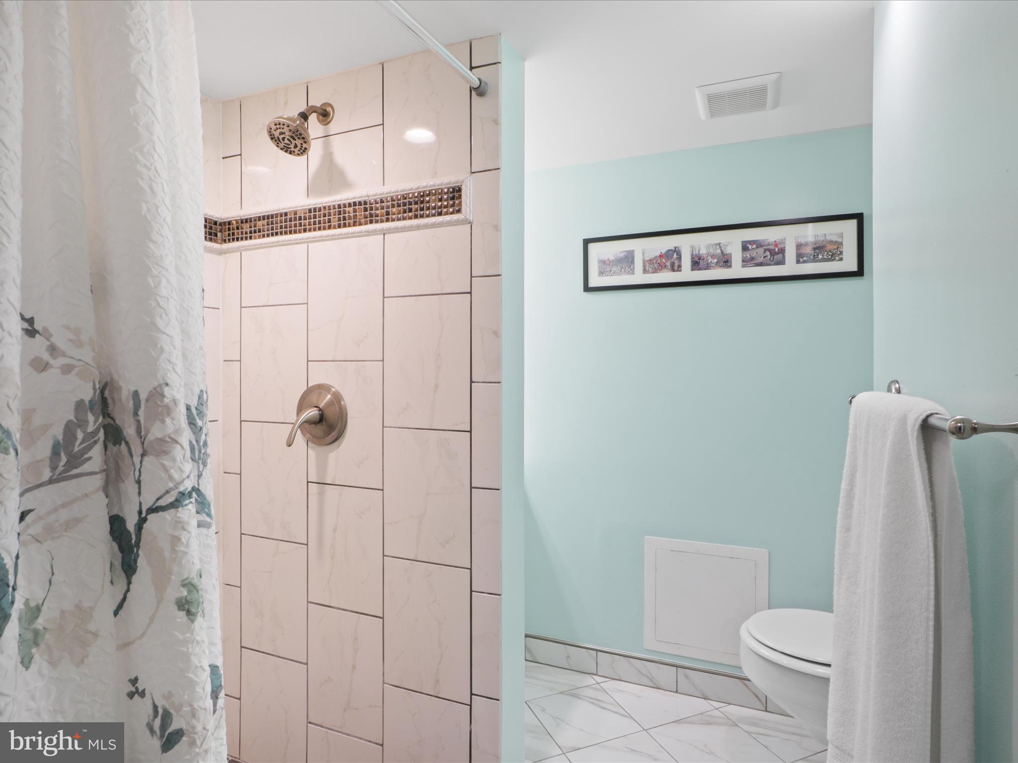 RIDGEVIEW - Residential