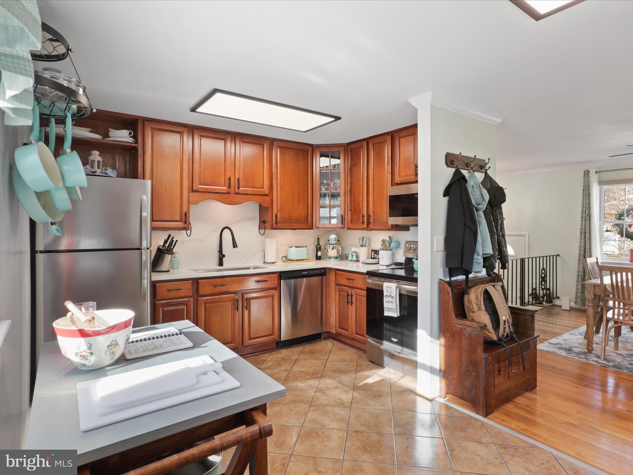 RIDGEVIEW - Residential