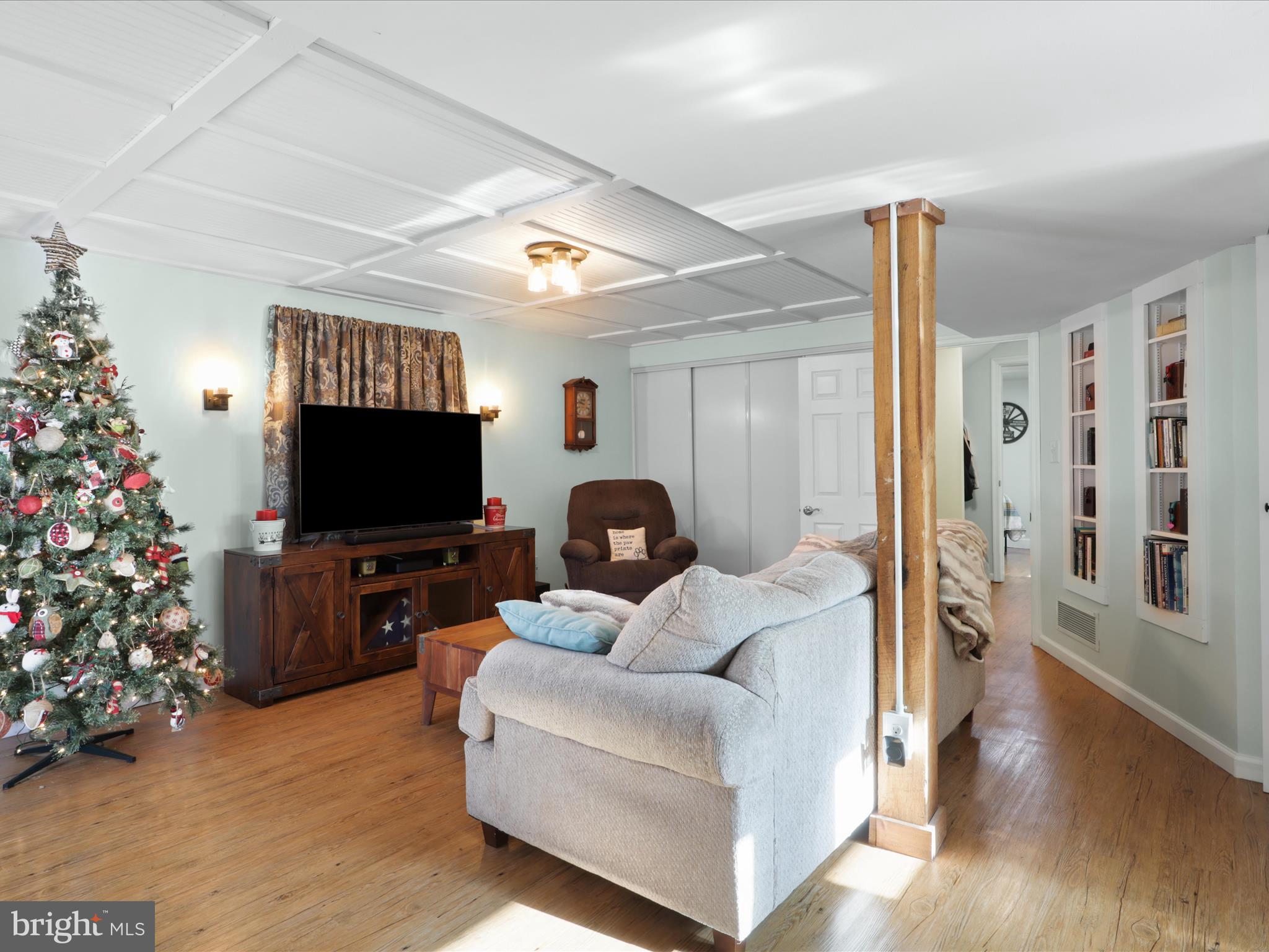 RIDGEVIEW - Residential