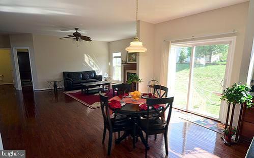 AUTUMN VIEW - Residential Lease