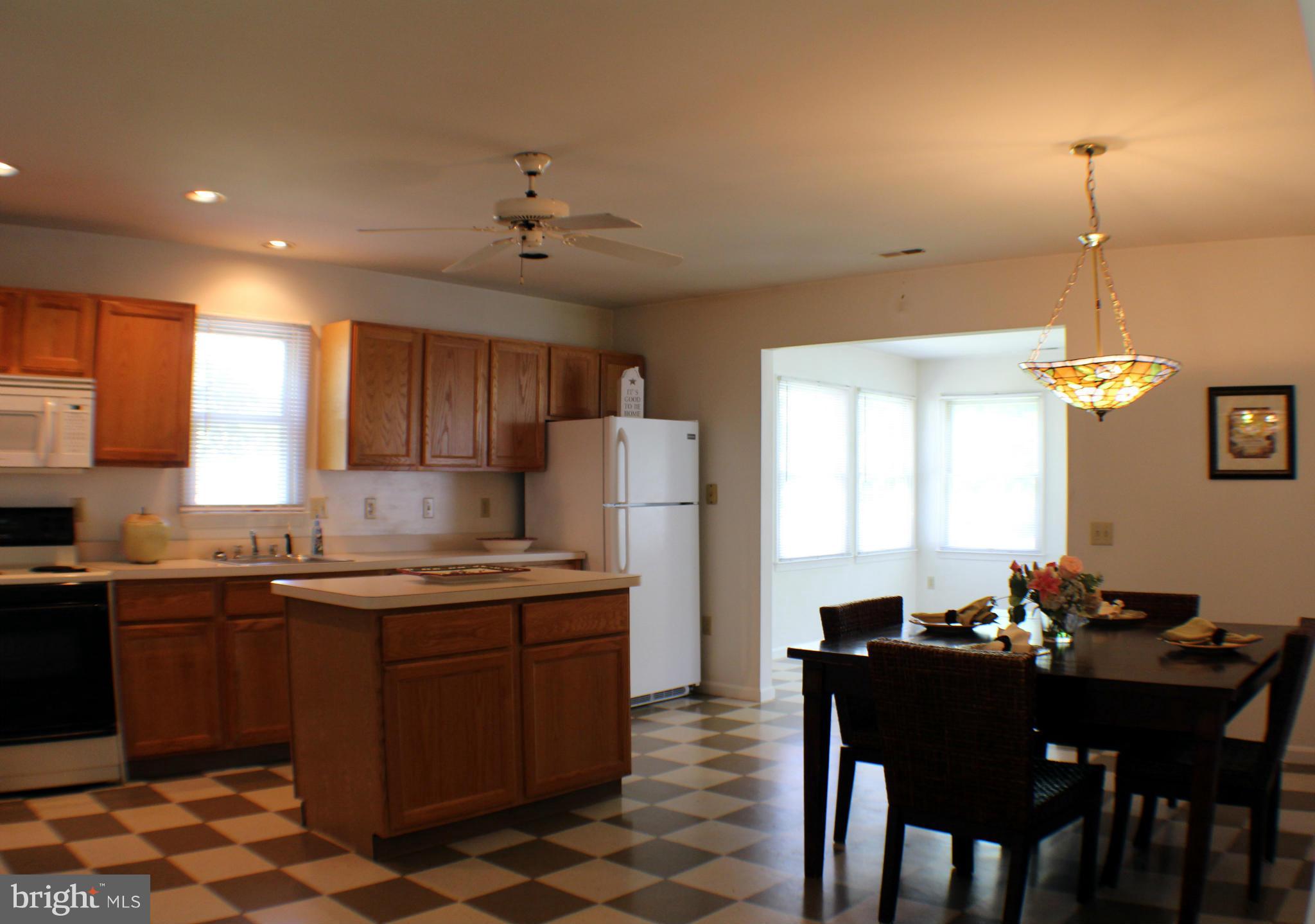 QUEENSTOWN VILLAGE - Residential