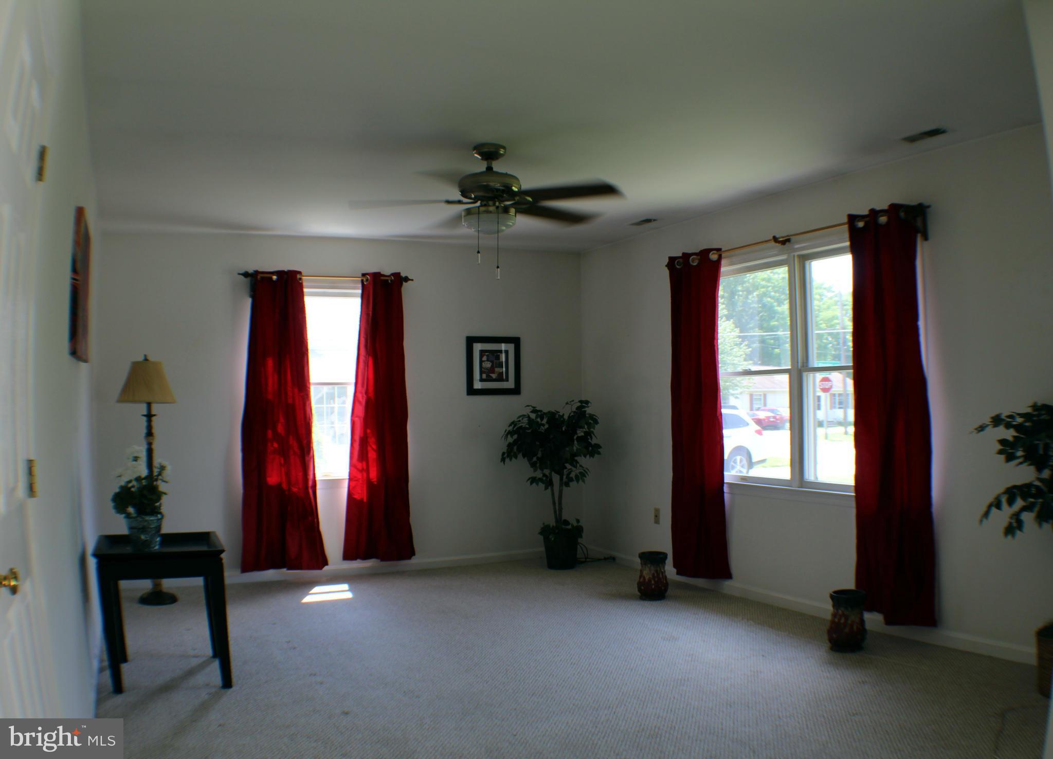 QUEENSTOWN VILLAGE - Residential