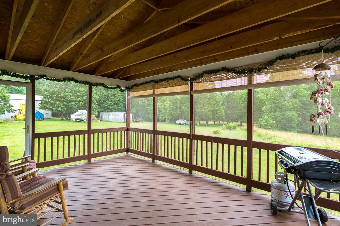 GOLDEN HILL ESTS - Residential