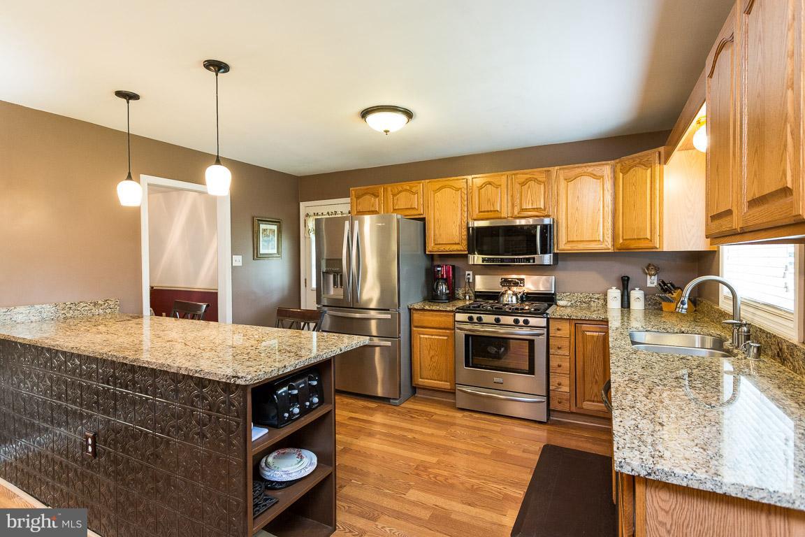 GOLDEN HILL ESTS - Residential