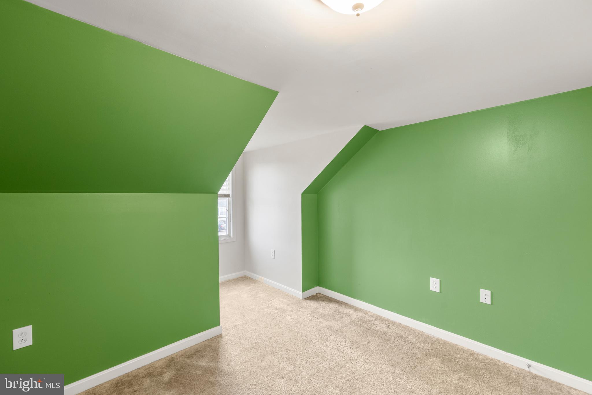 HUNTINGTON MEADOWS - Residential