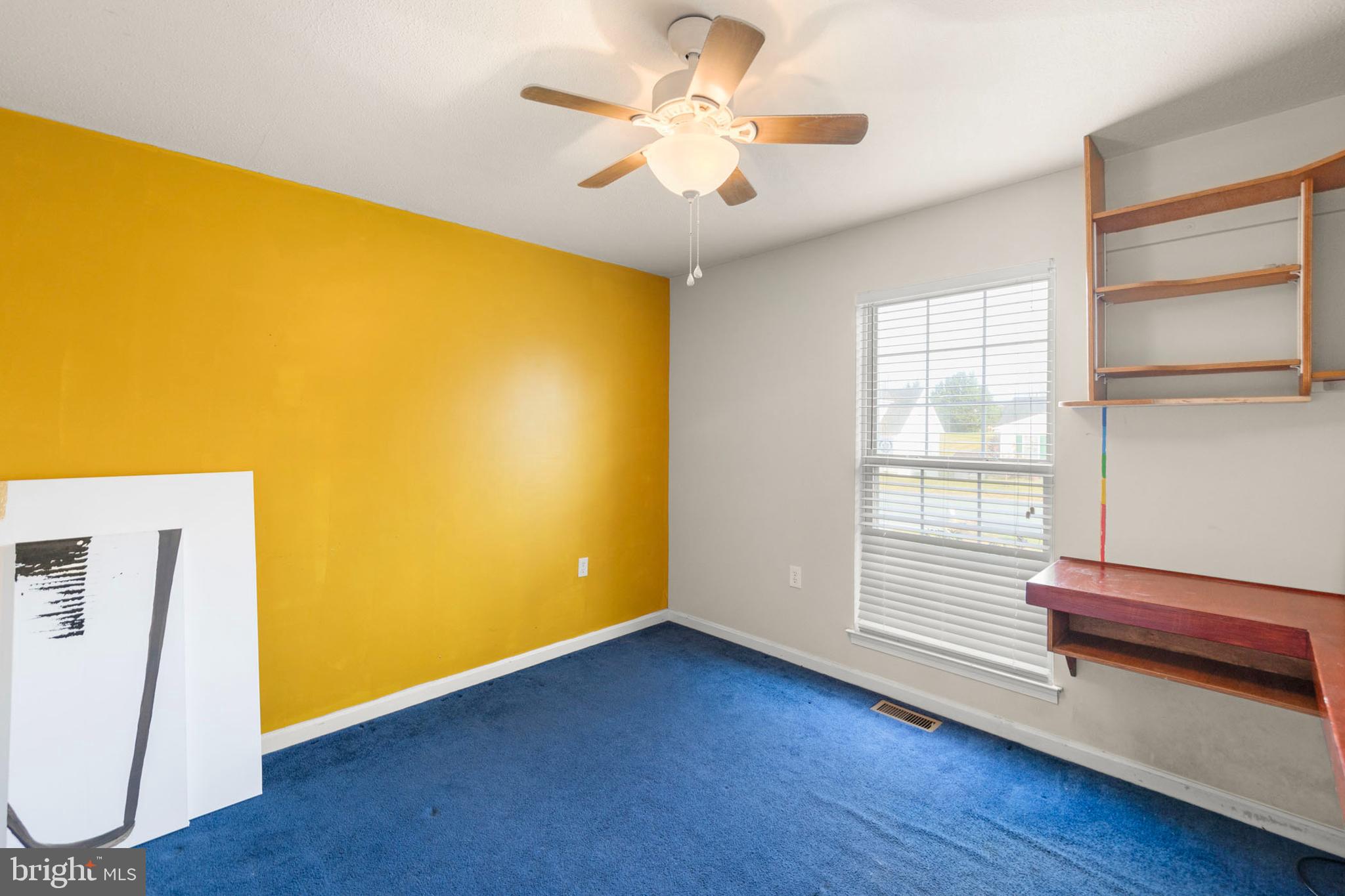 HUNTINGTON MEADOWS - Residential