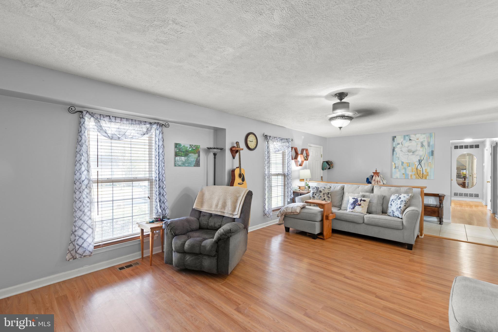 HUNTINGTON MEADOWS - Residential