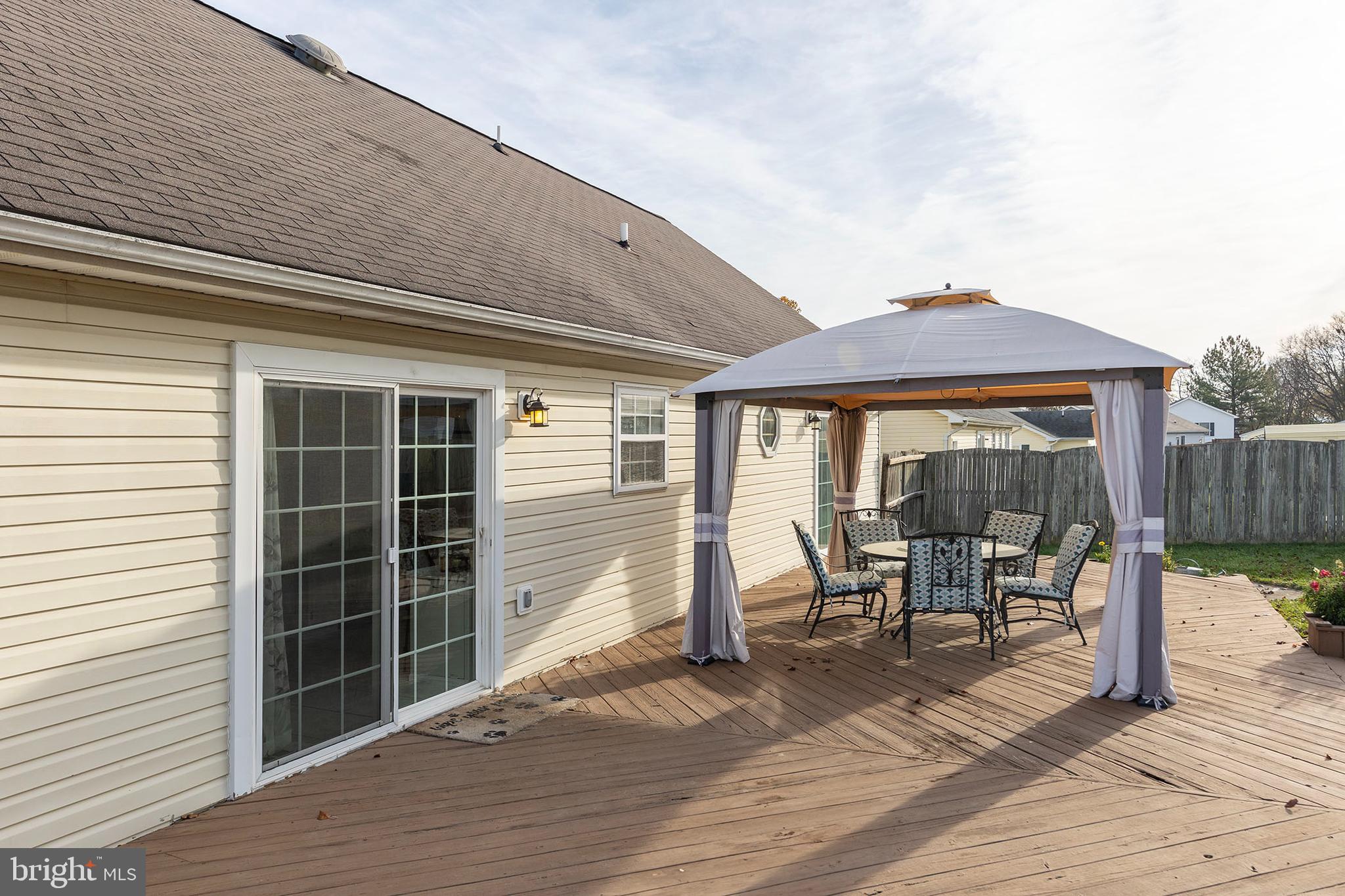 HUNTINGTON MEADOWS - Residential