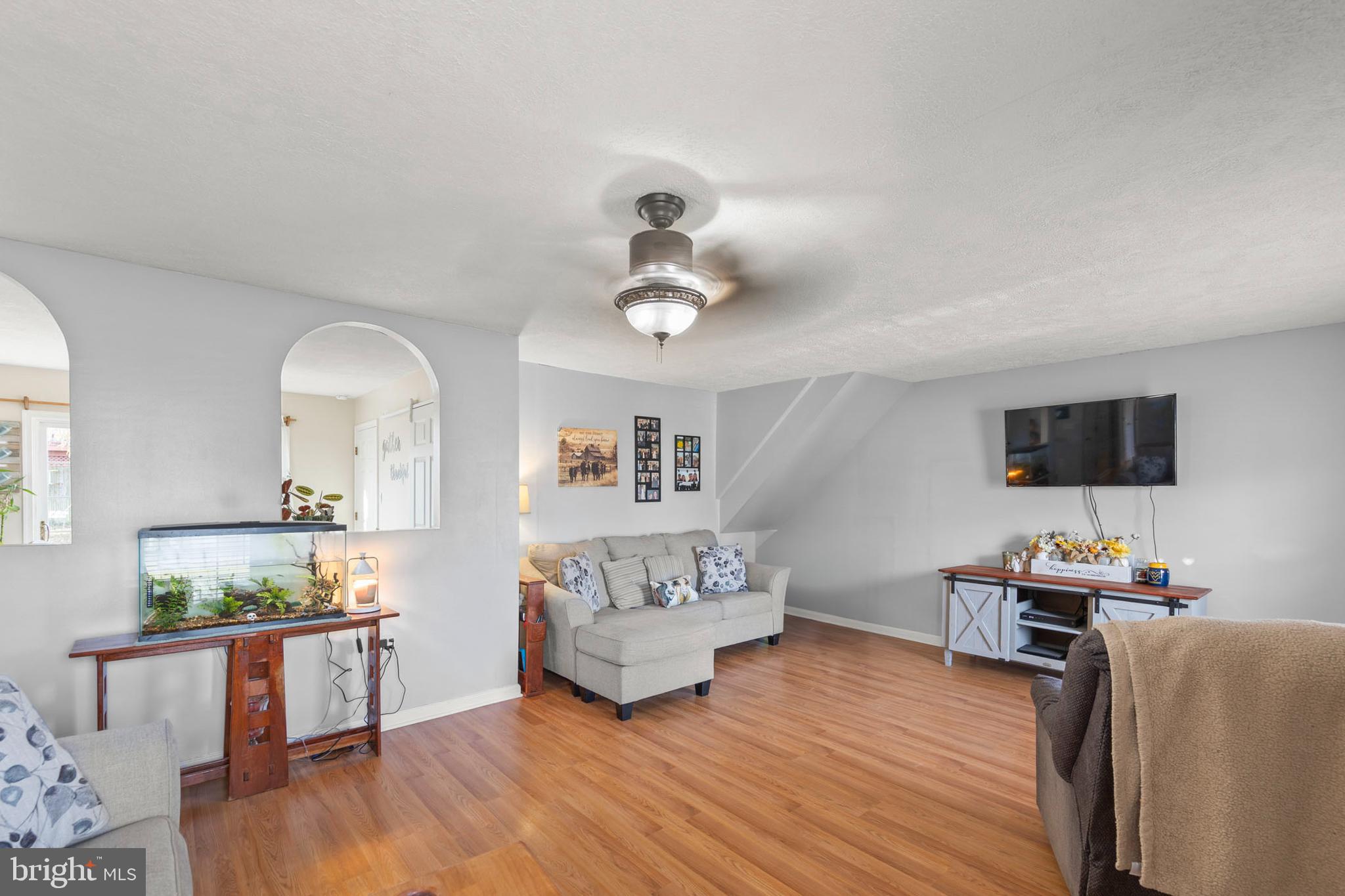 HUNTINGTON MEADOWS - Residential