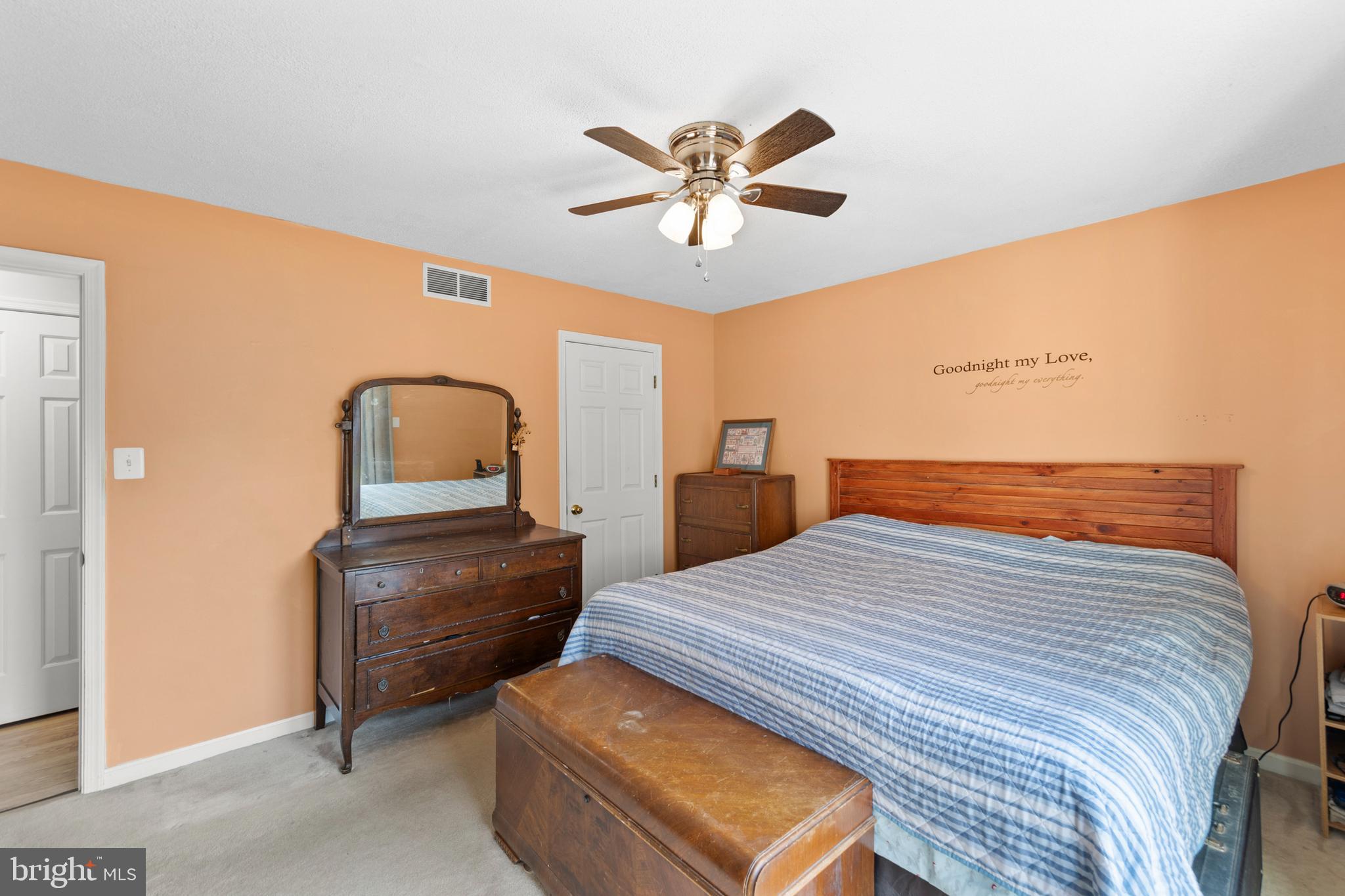 HUNTINGTON MEADOWS - Residential