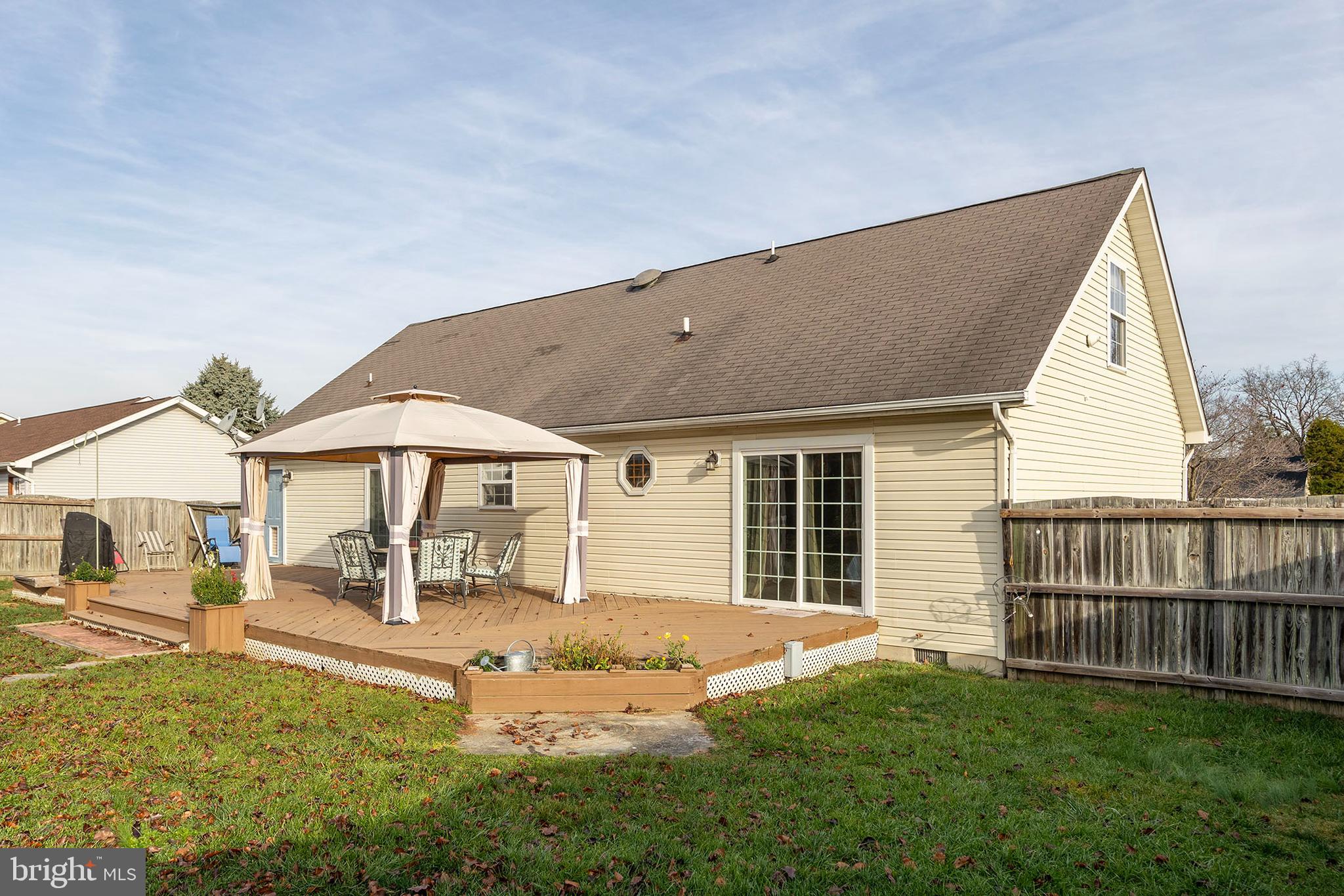 HUNTINGTON MEADOWS - Residential