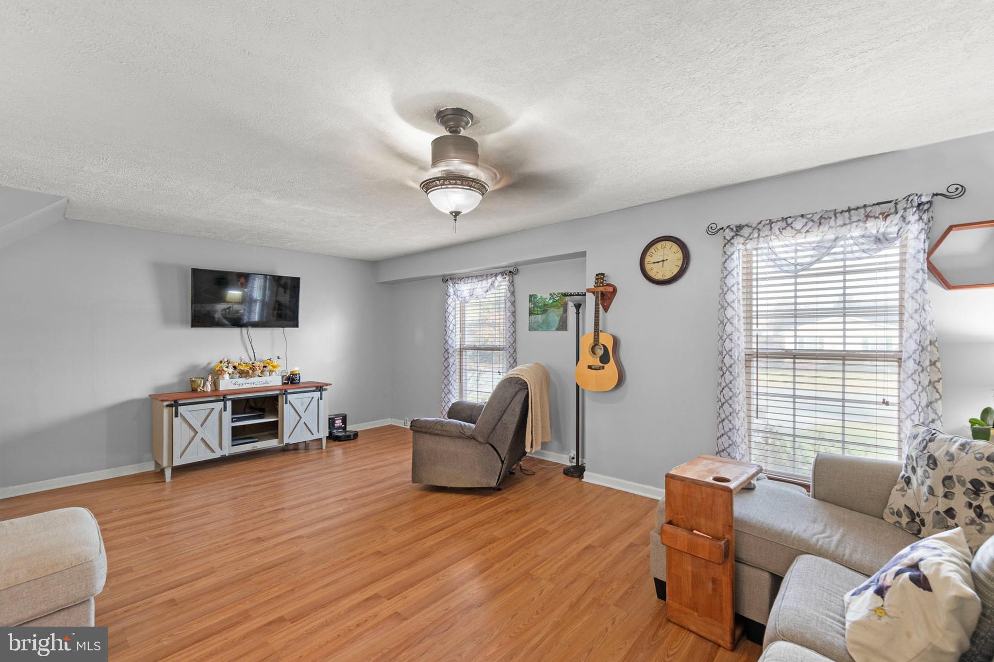 HUNTINGTON MEADOWS - Residential