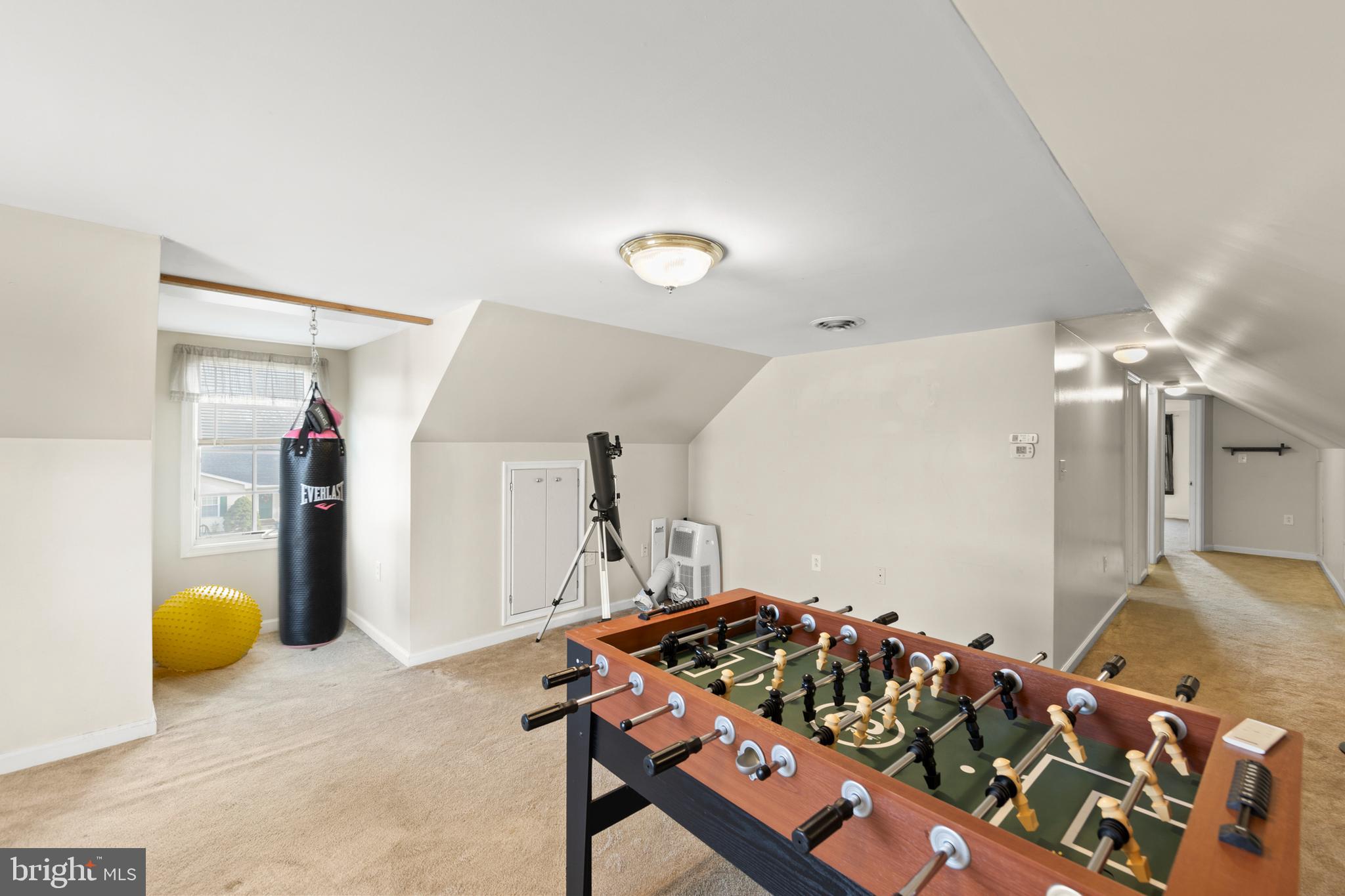 HUNTINGTON MEADOWS - Residential