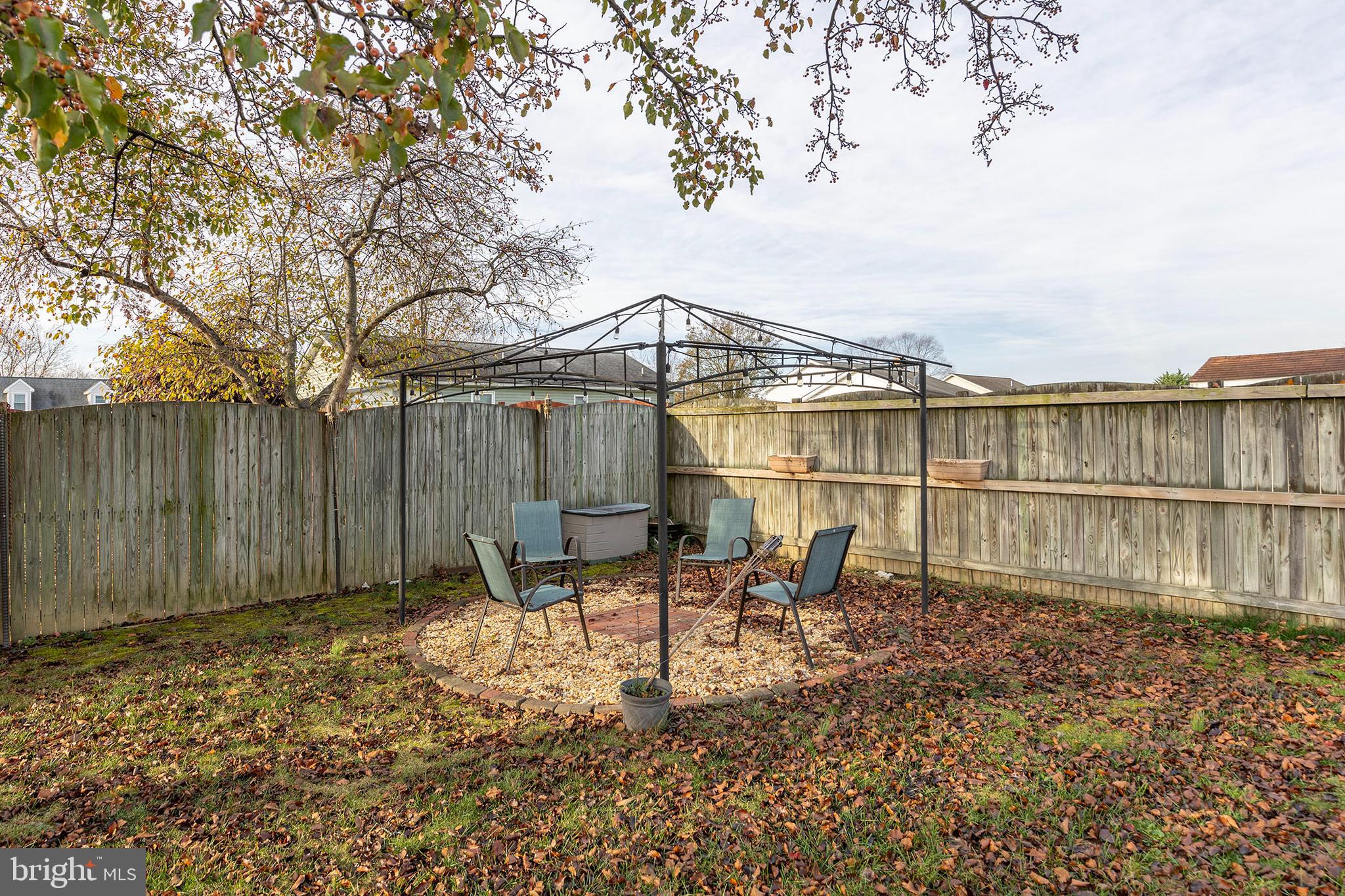 HUNTINGTON MEADOWS - Residential