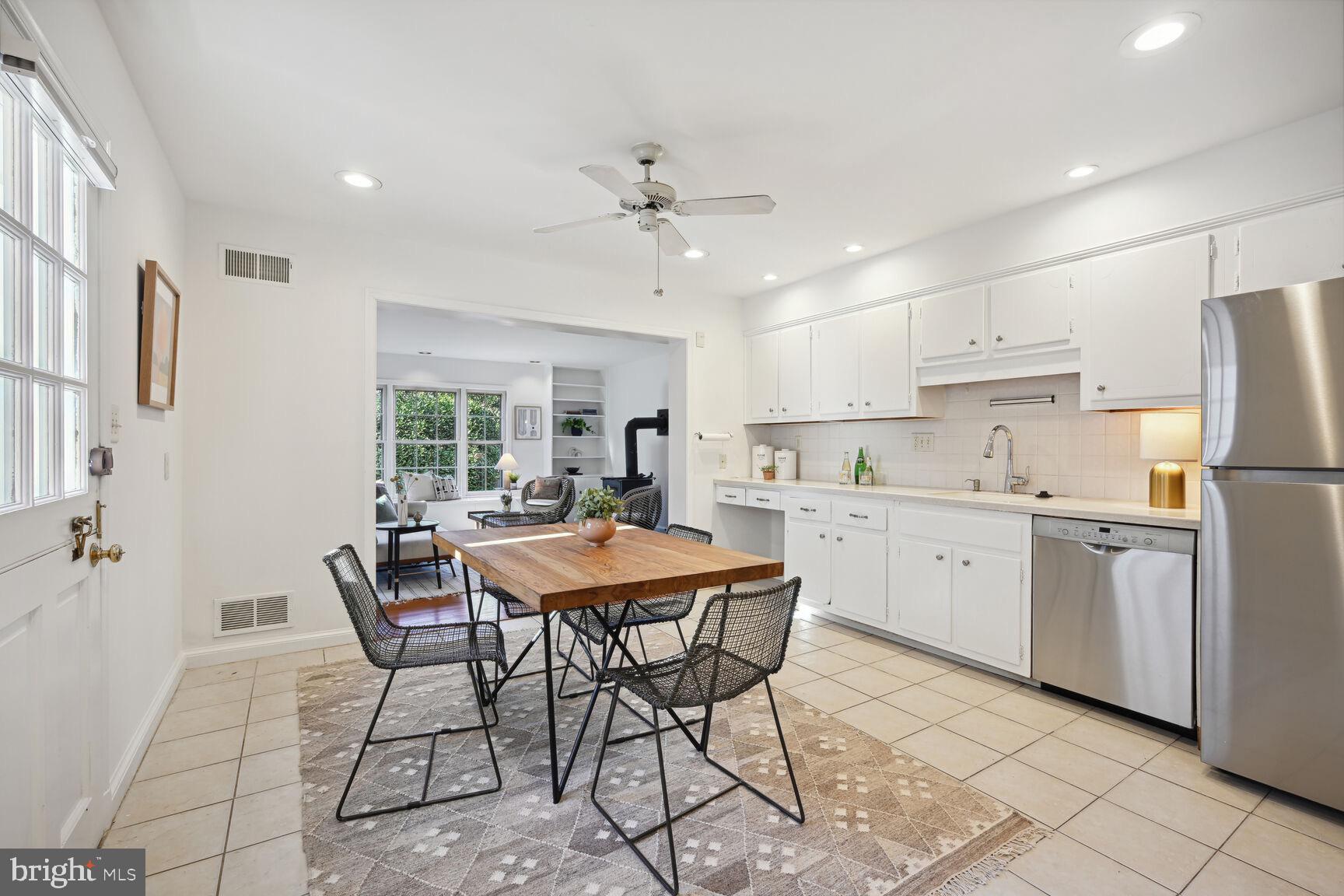 GLEN ECHO HEIGHTS - Residential