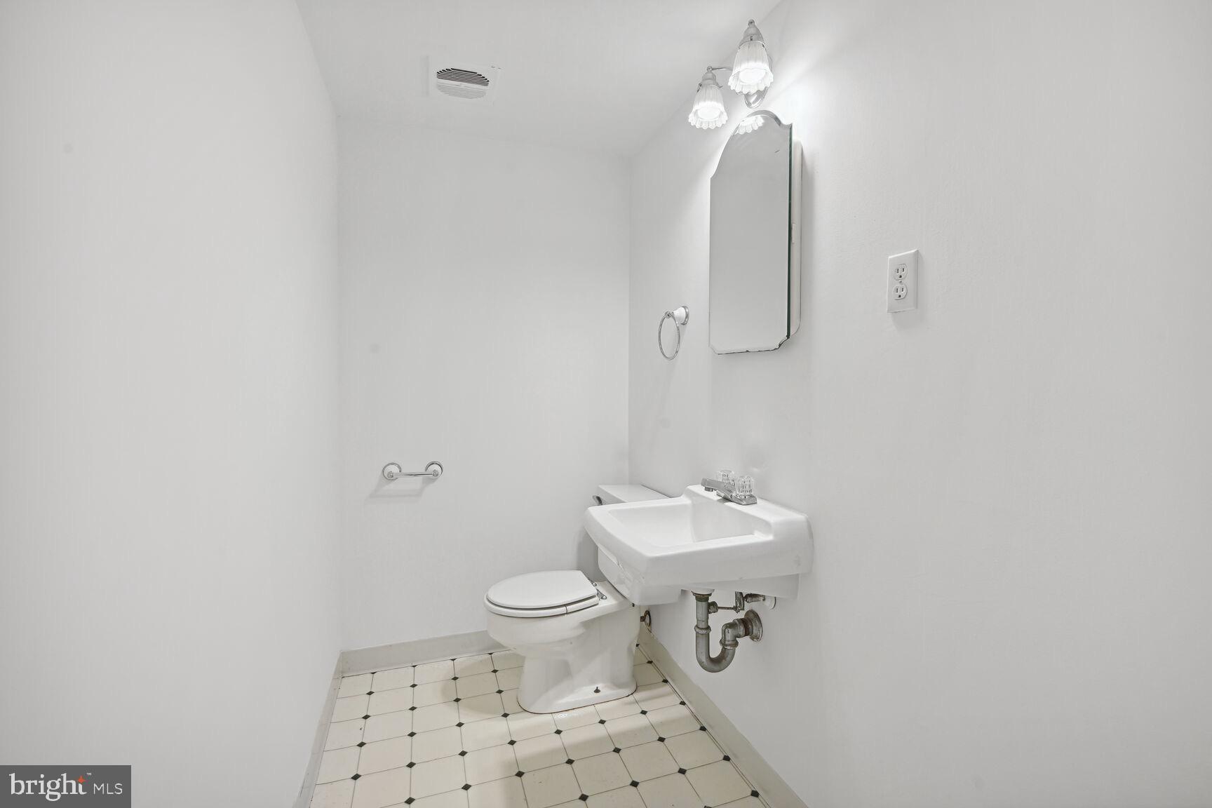 GLEN ECHO HEIGHTS - Residential