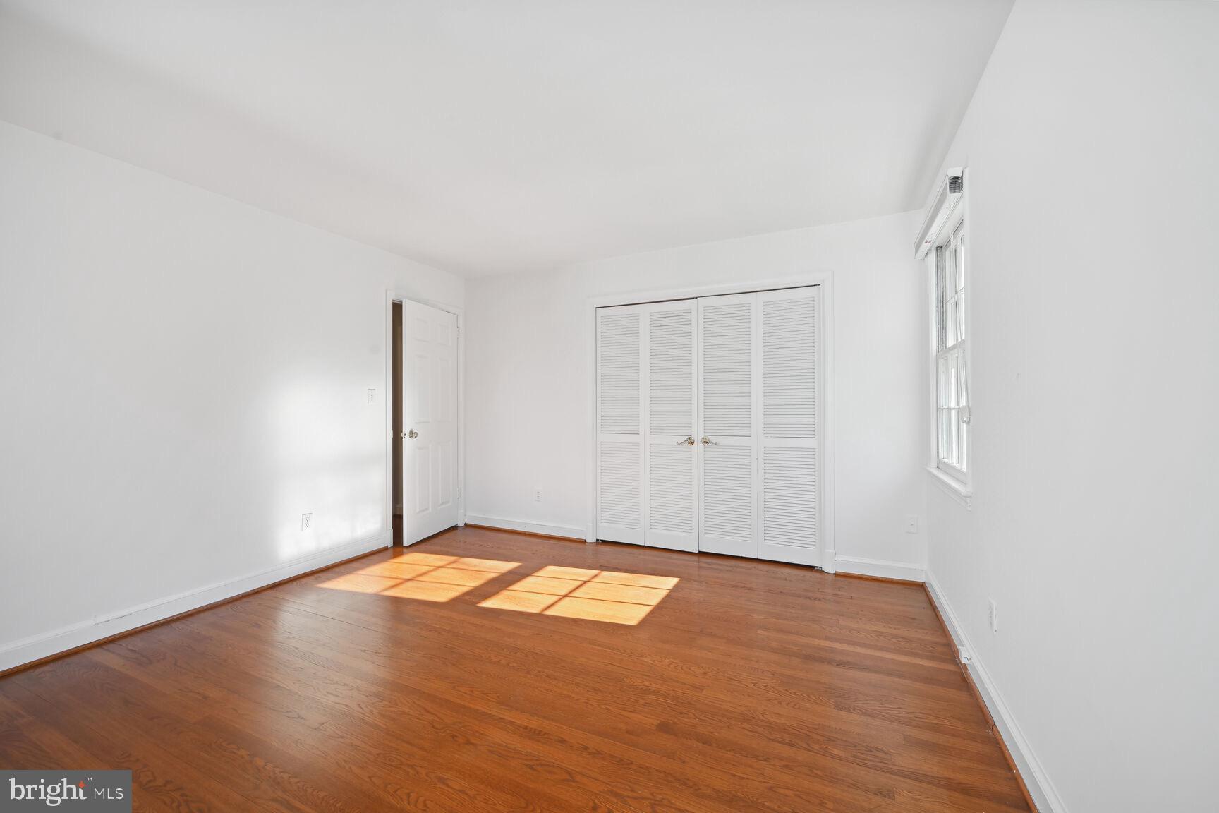 GLEN ECHO HEIGHTS - Residential