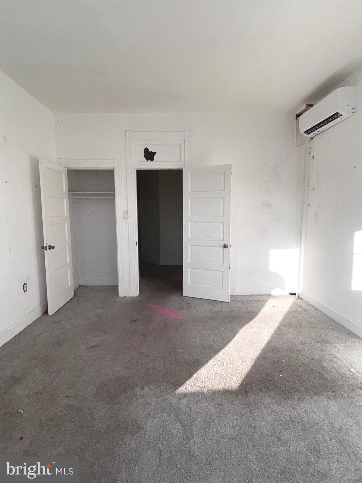 WOODBROOK - Residential