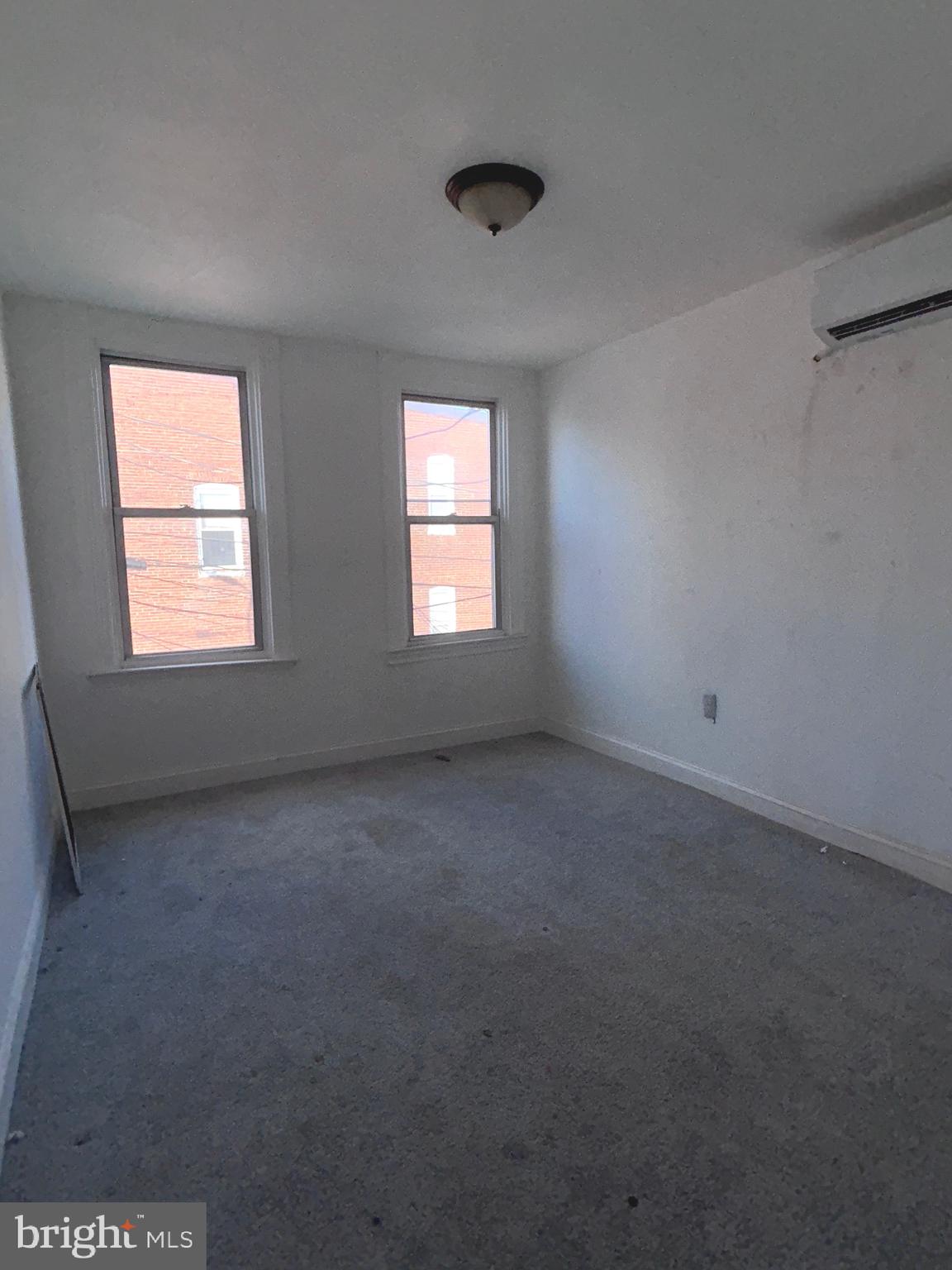 WOODBROOK - Residential