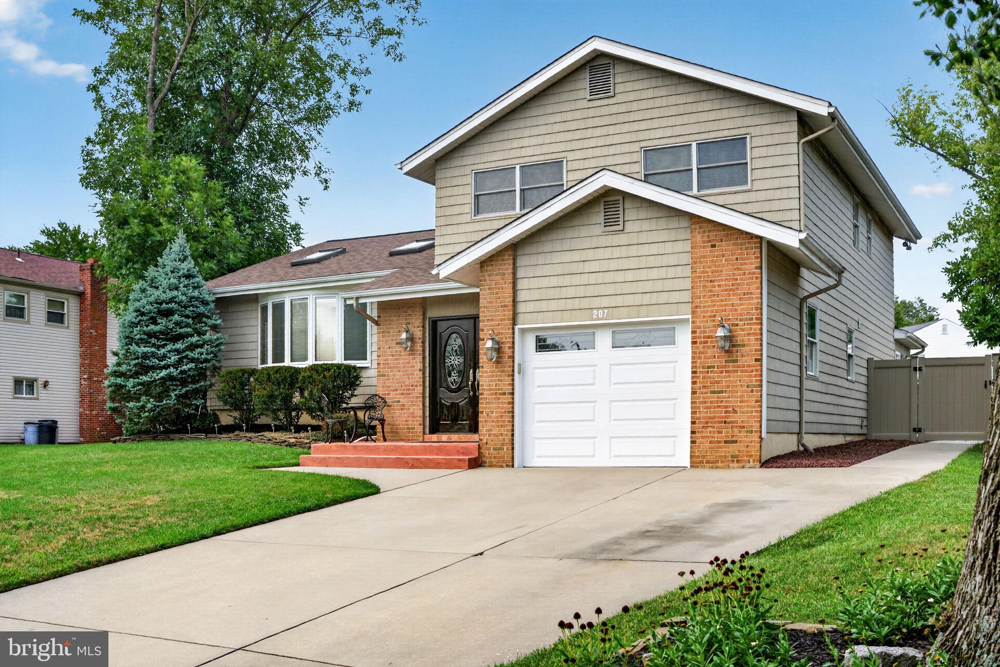 207 SANDRINGHAM ROAD