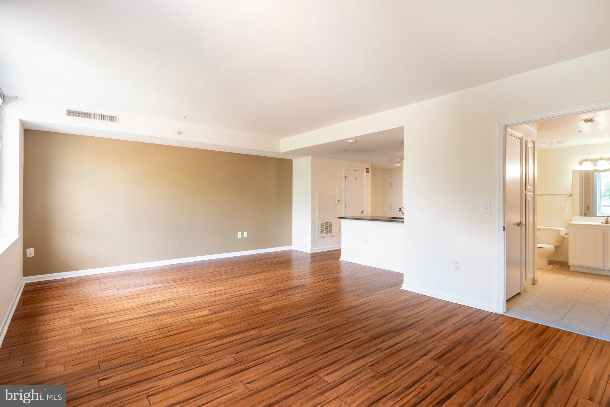 355 I STREET SW 125
