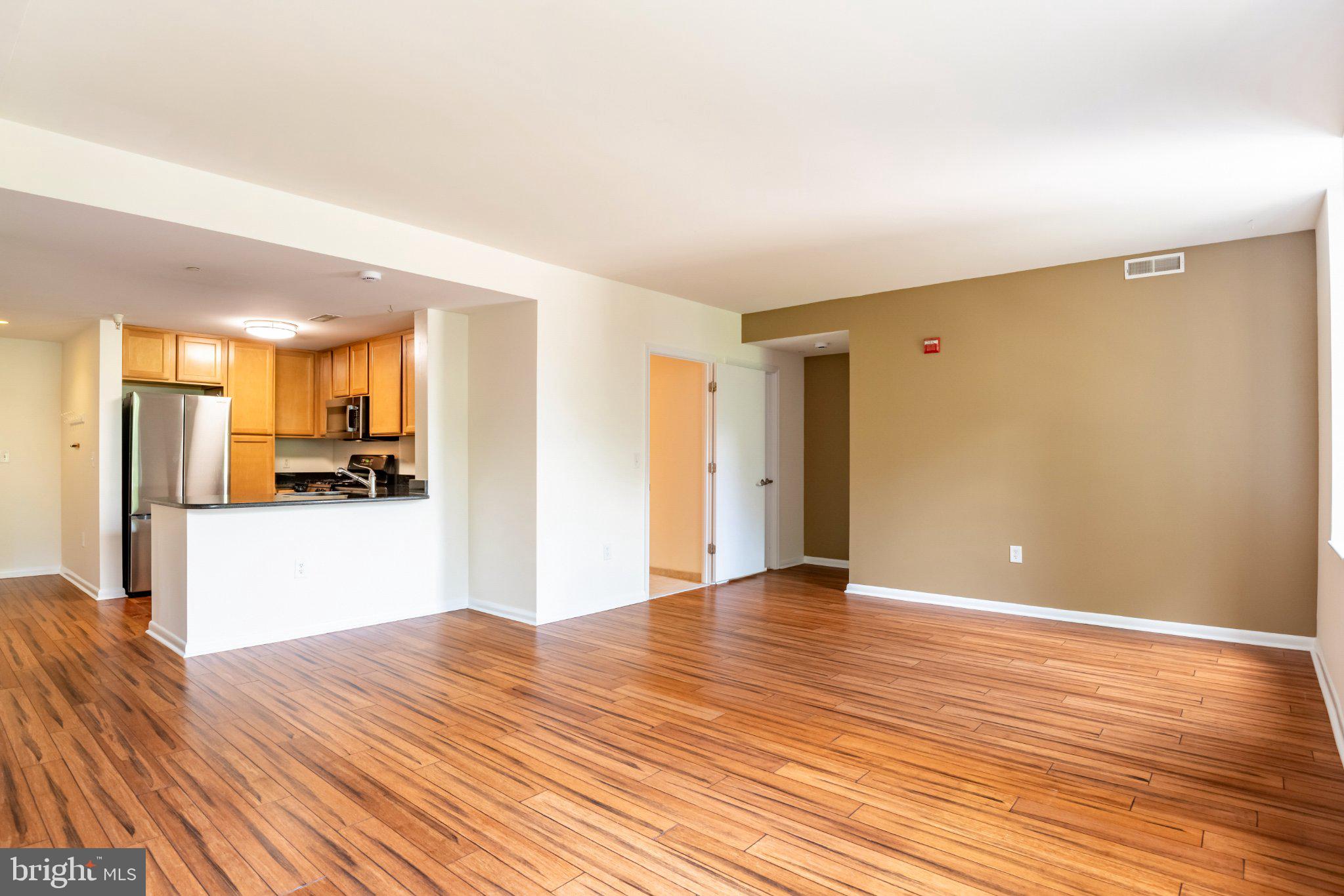 355 I STREET SW 125
