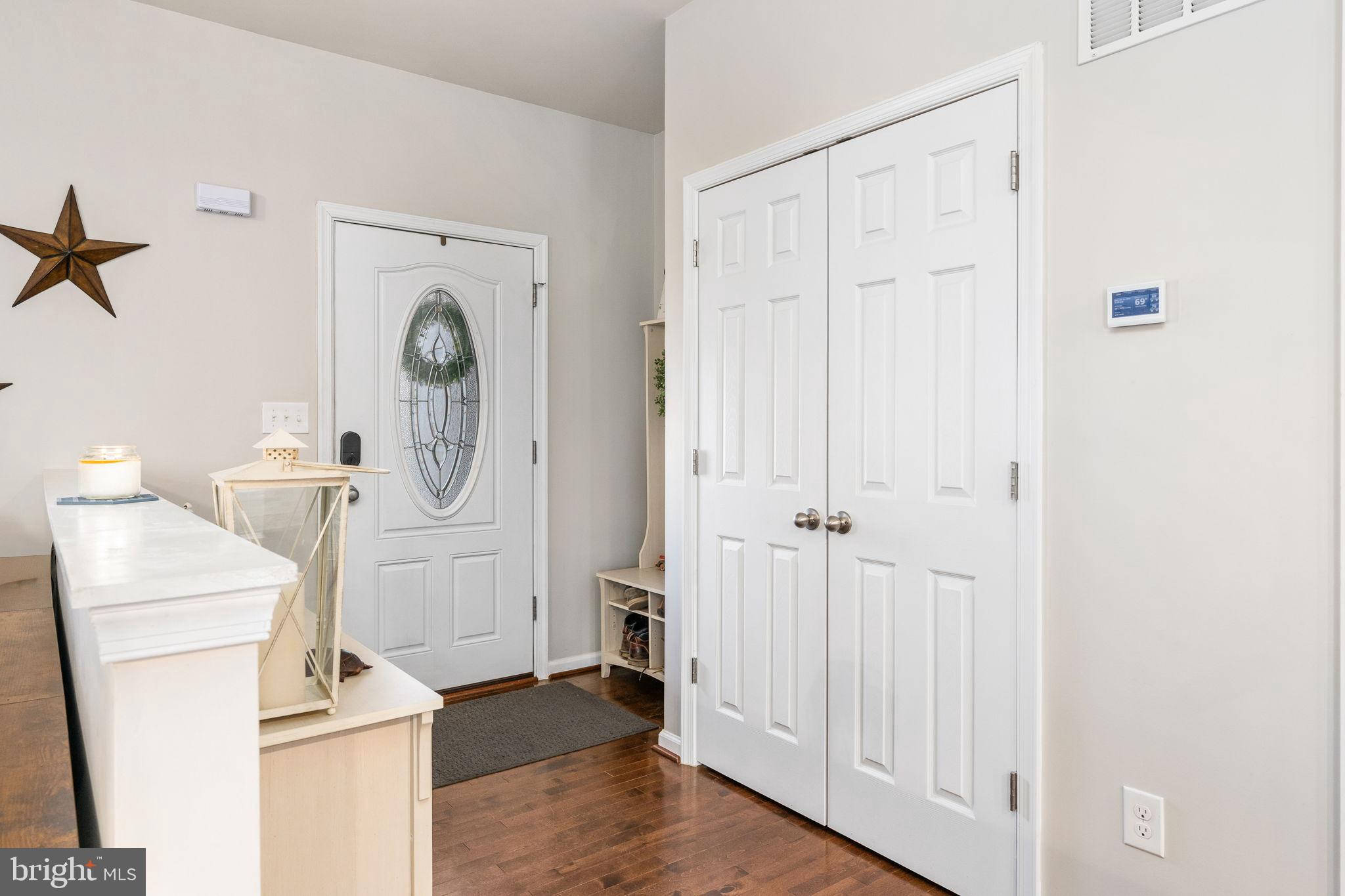 GOLDEN BROOK EST - Residential