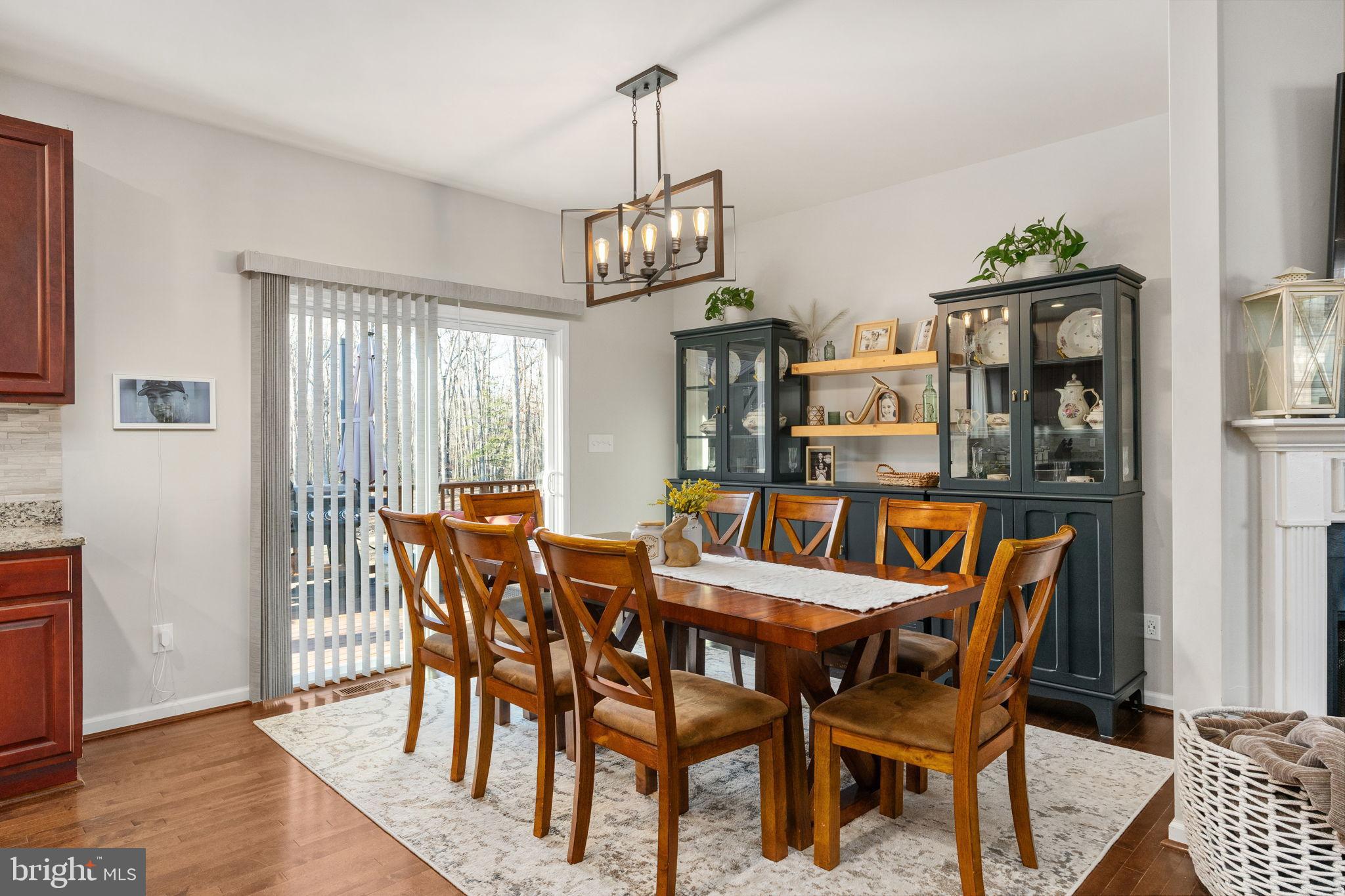 GOLDEN BROOK EST - Residential