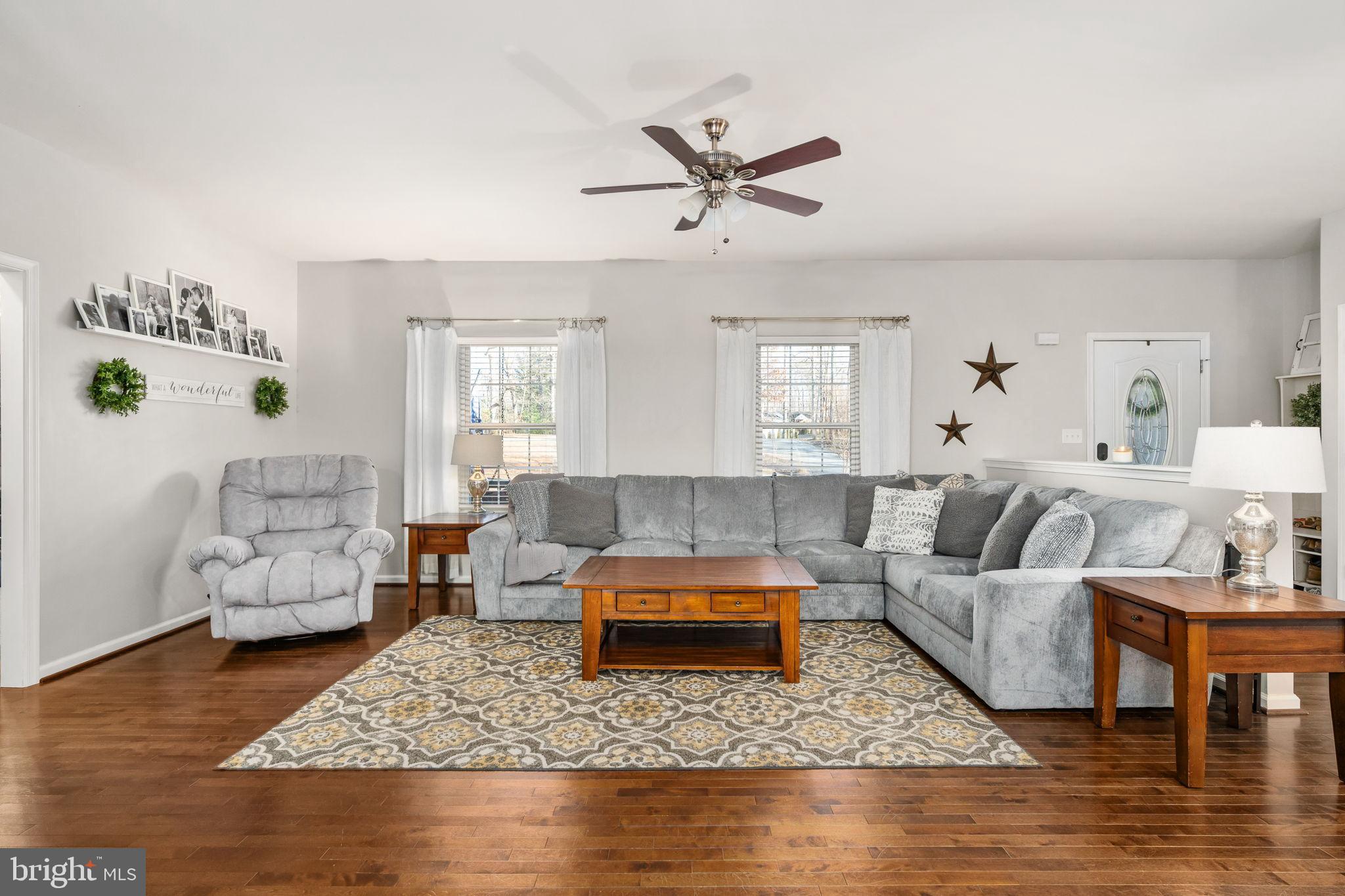 GOLDEN BROOK EST - Residential