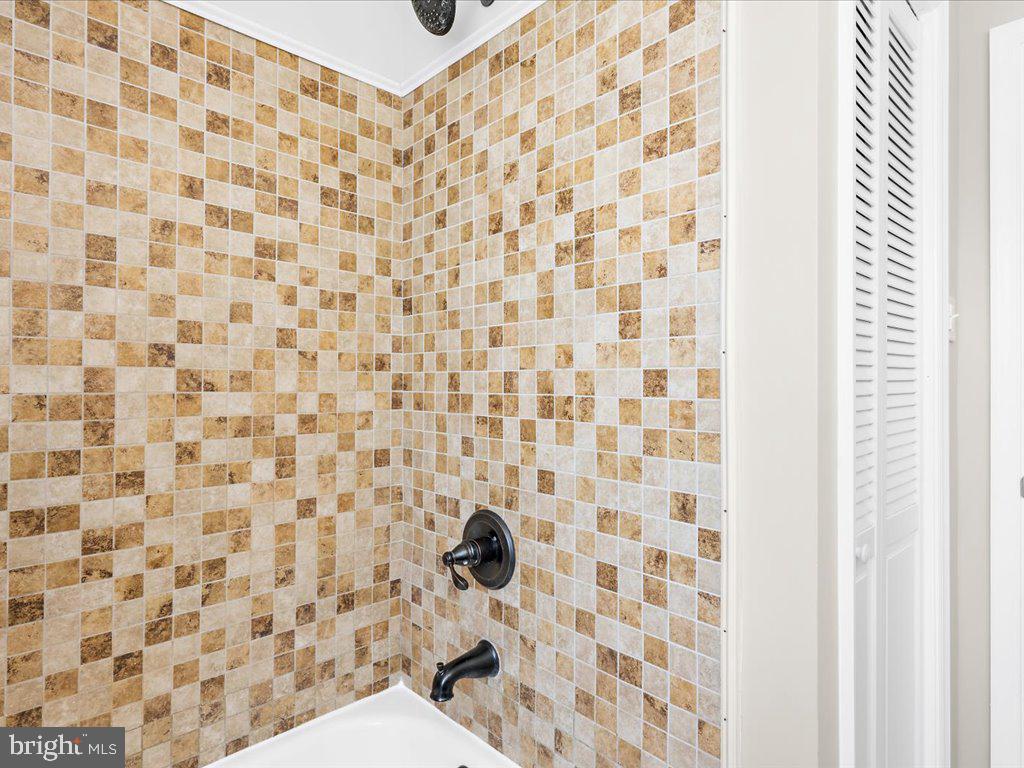 EASTFIELD - Residential