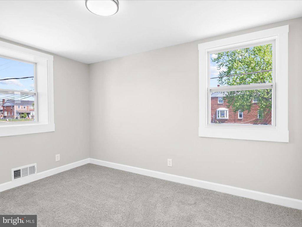 EASTFIELD - Residential