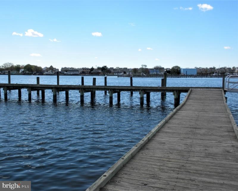 EASTFIELD - Residential