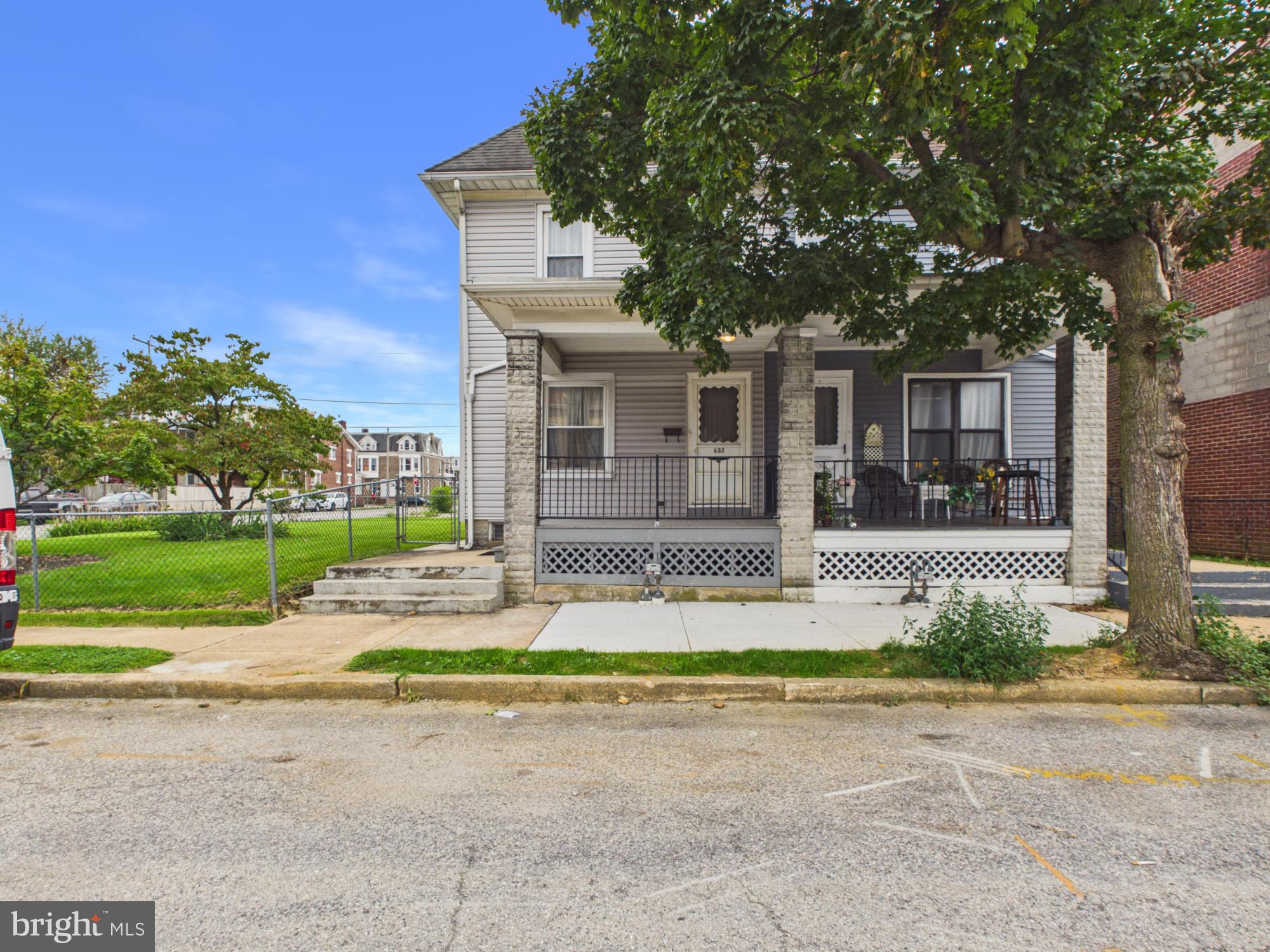 632 YORK STREET