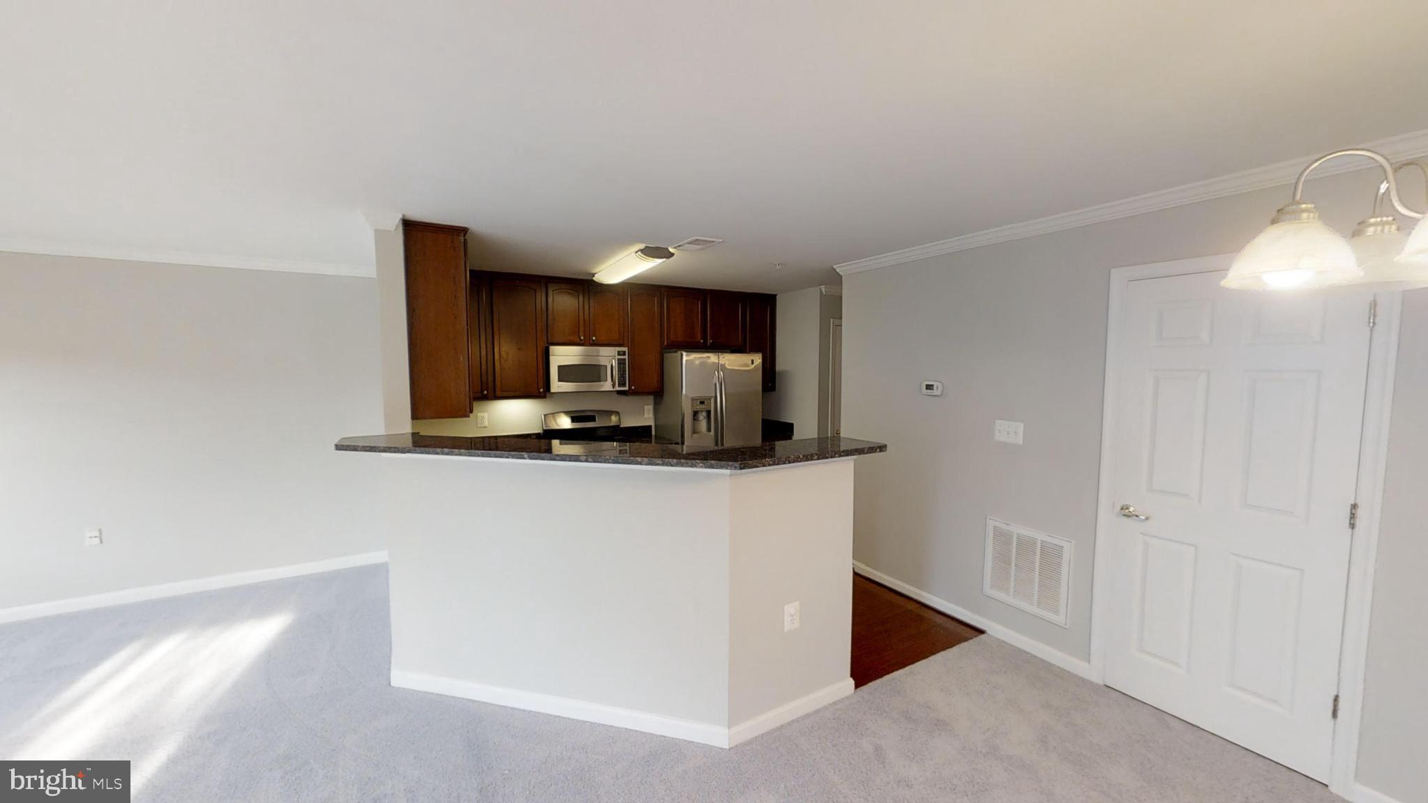 RIVER OAKS - Residential