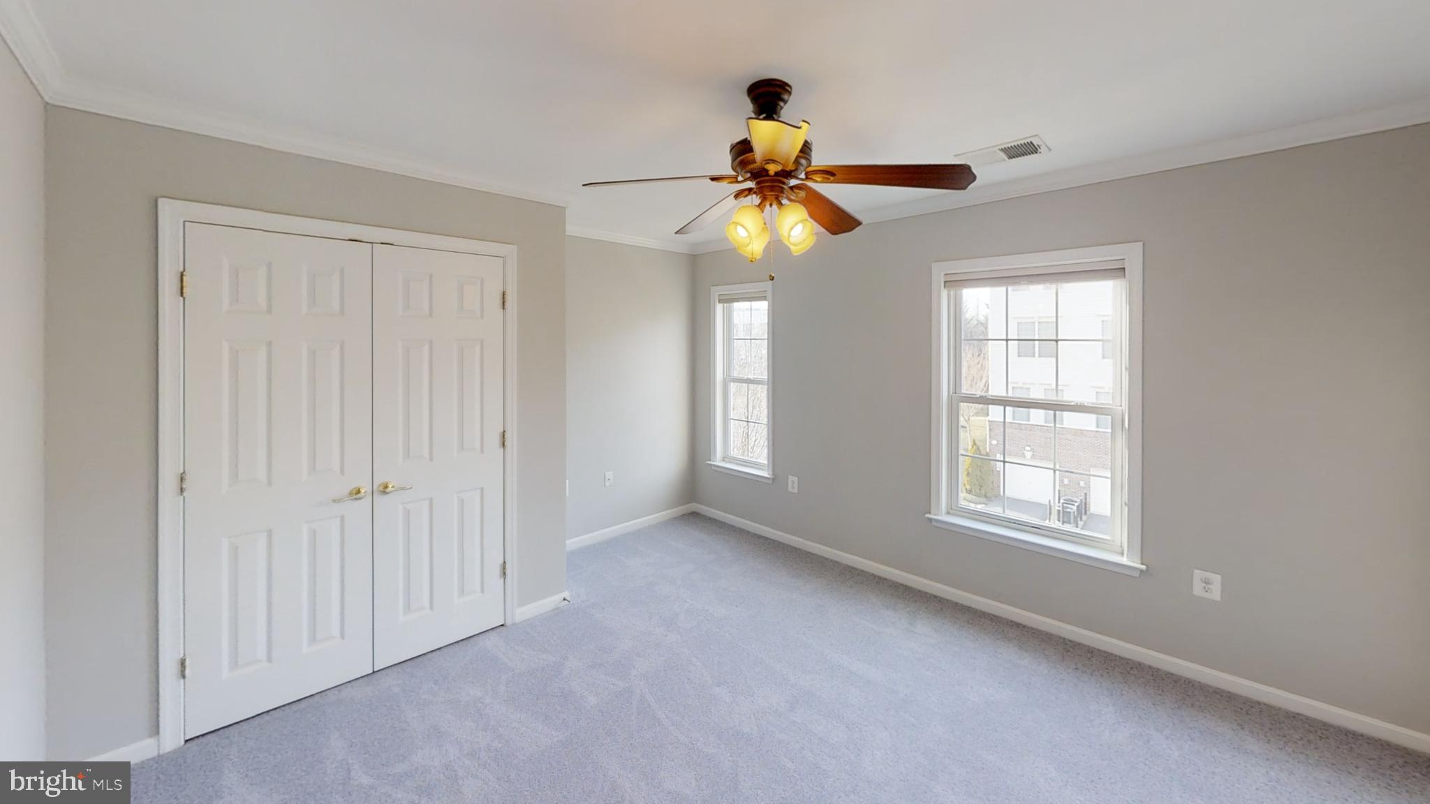 RIVER OAKS - Residential