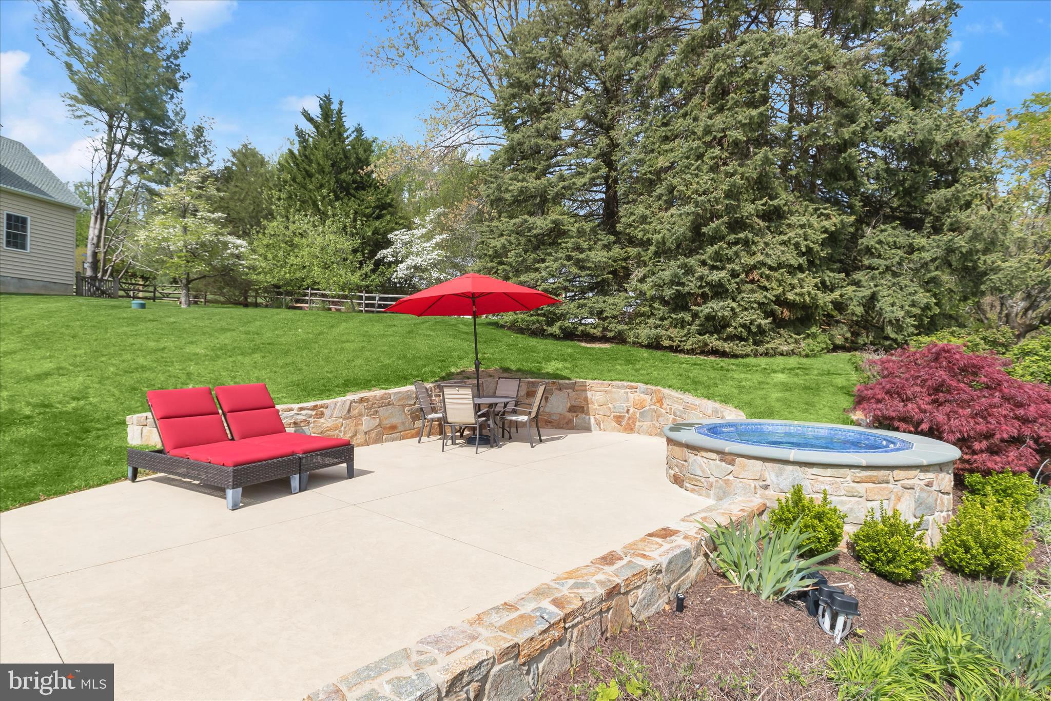 SUMMER HILL - Residential