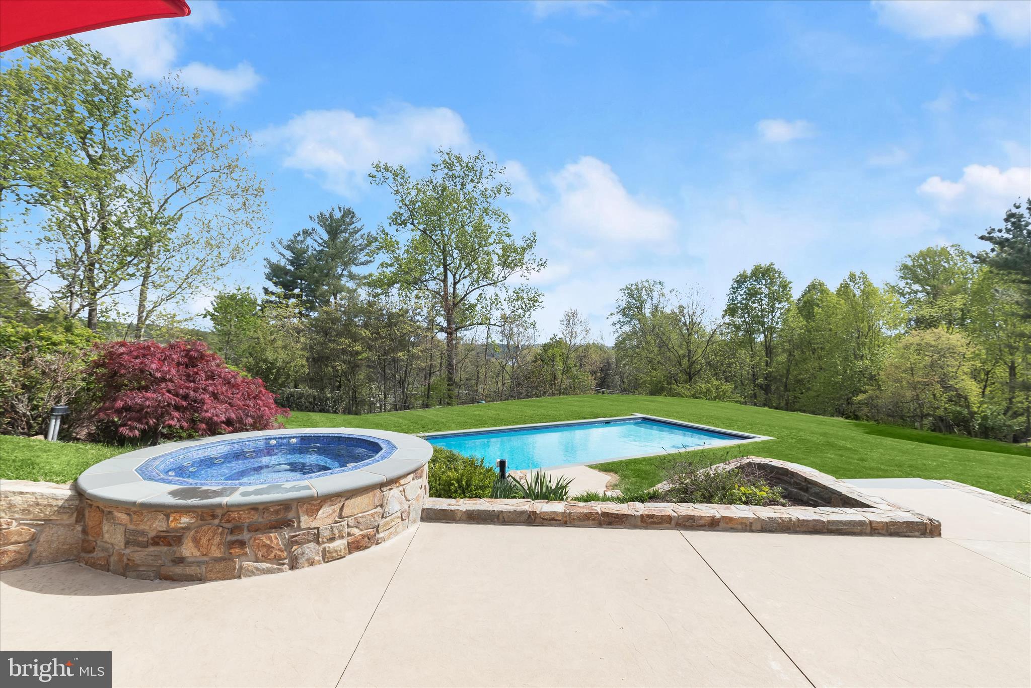 SUMMER HILL - Residential