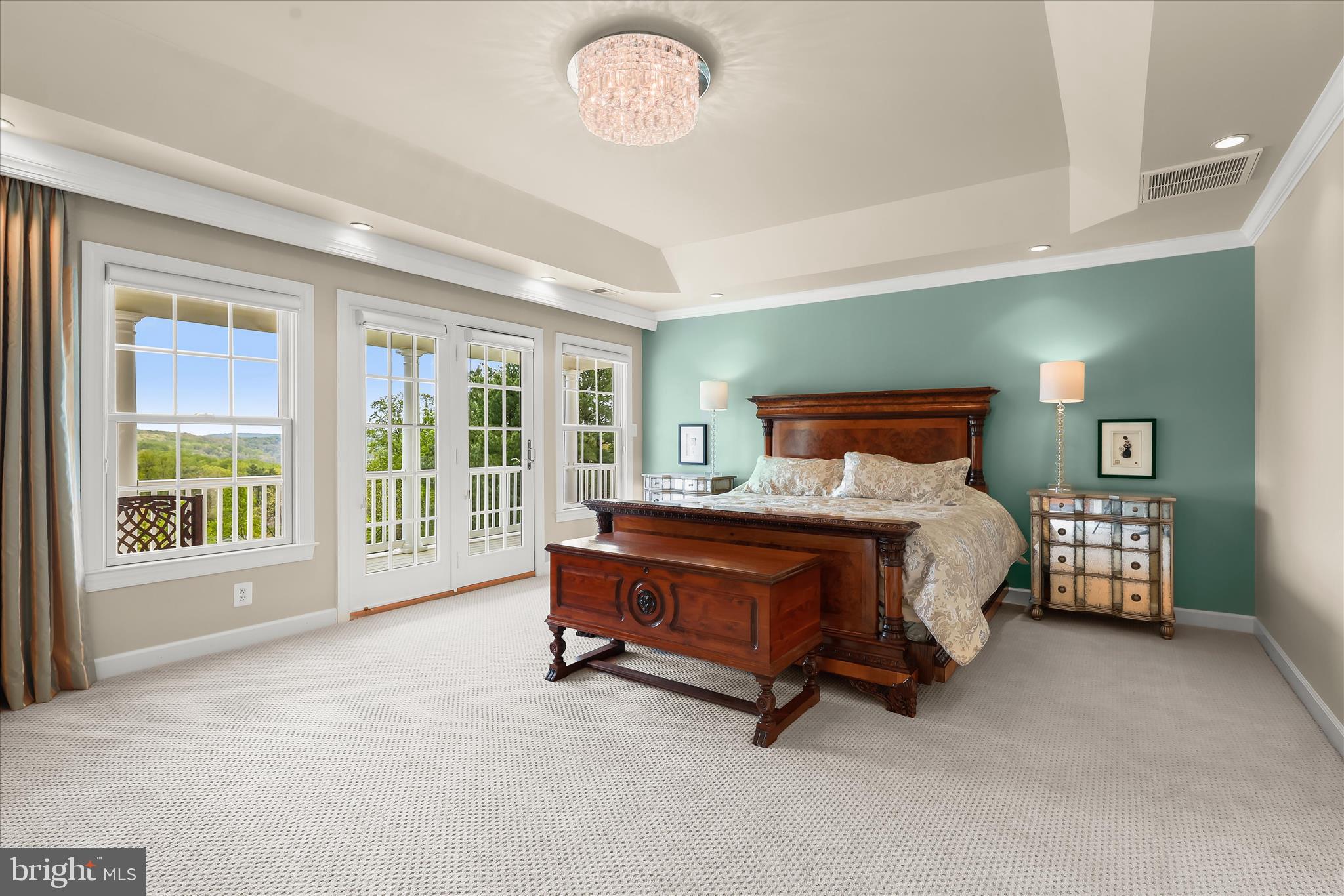 SUMMER HILL - Residential