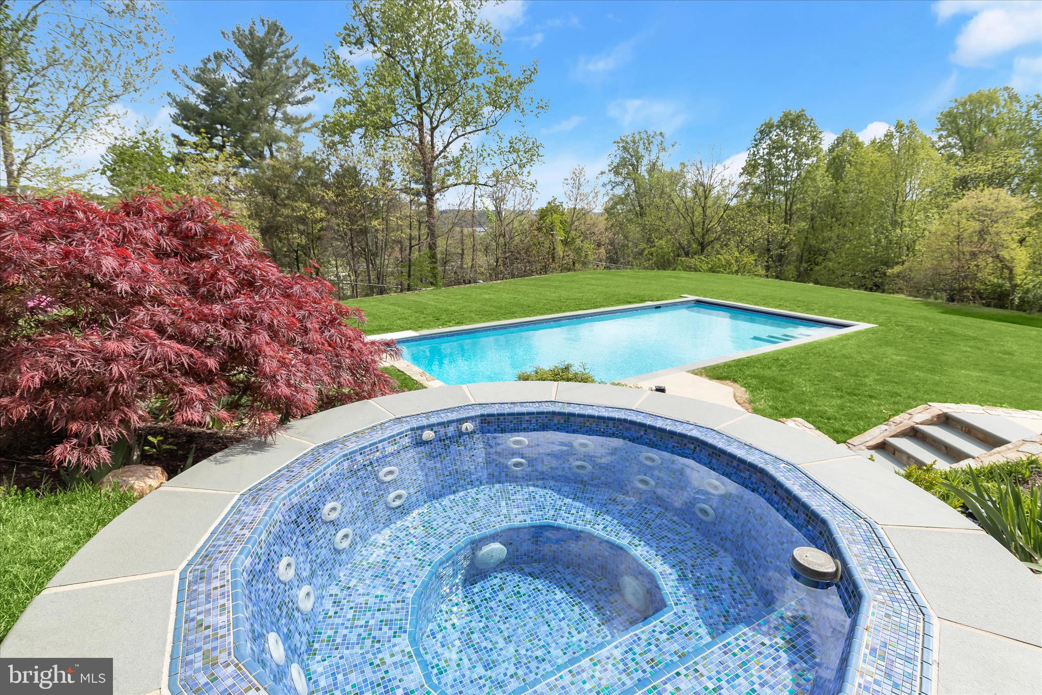 SUMMER HILL - Residential