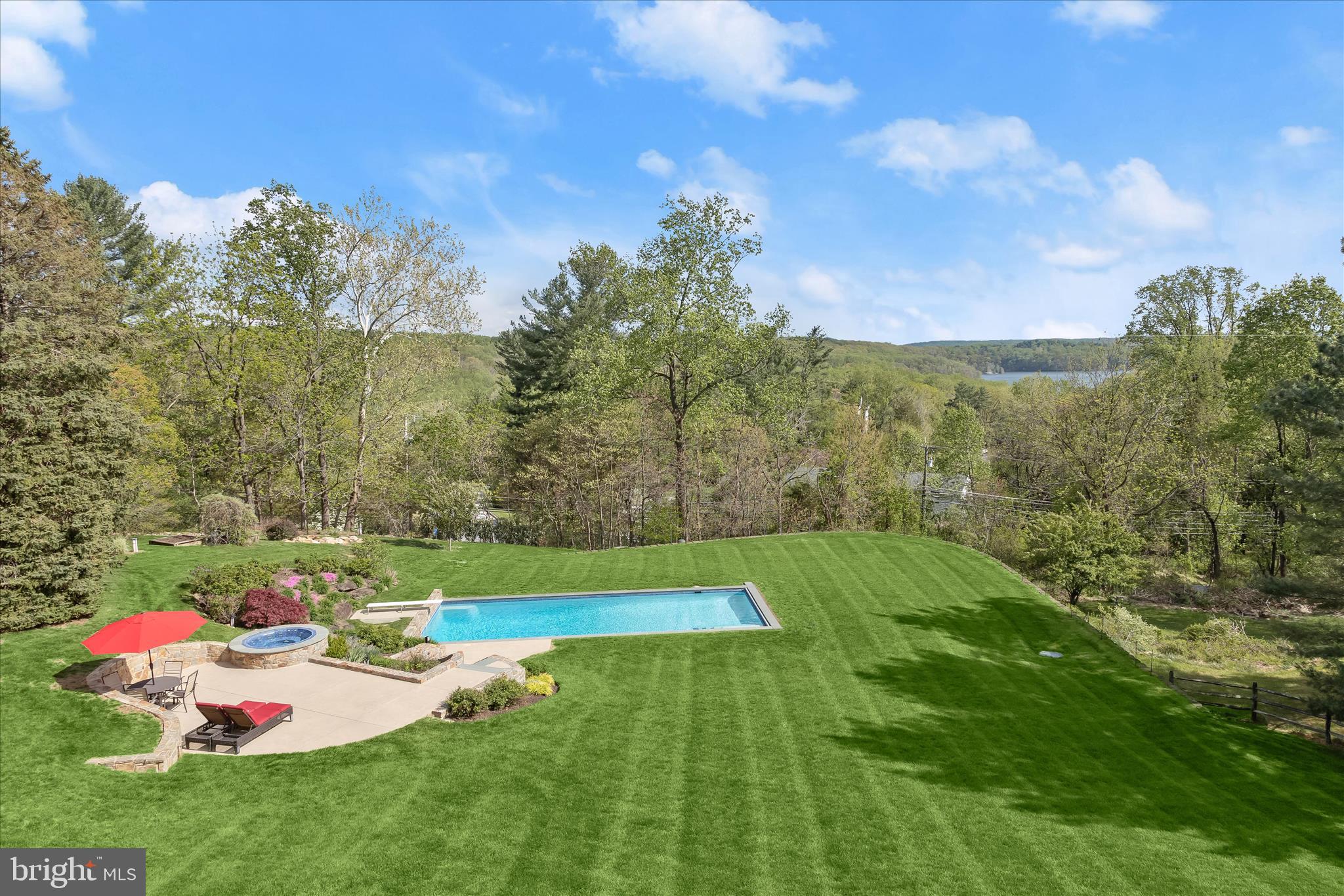 SUMMER HILL - Residential