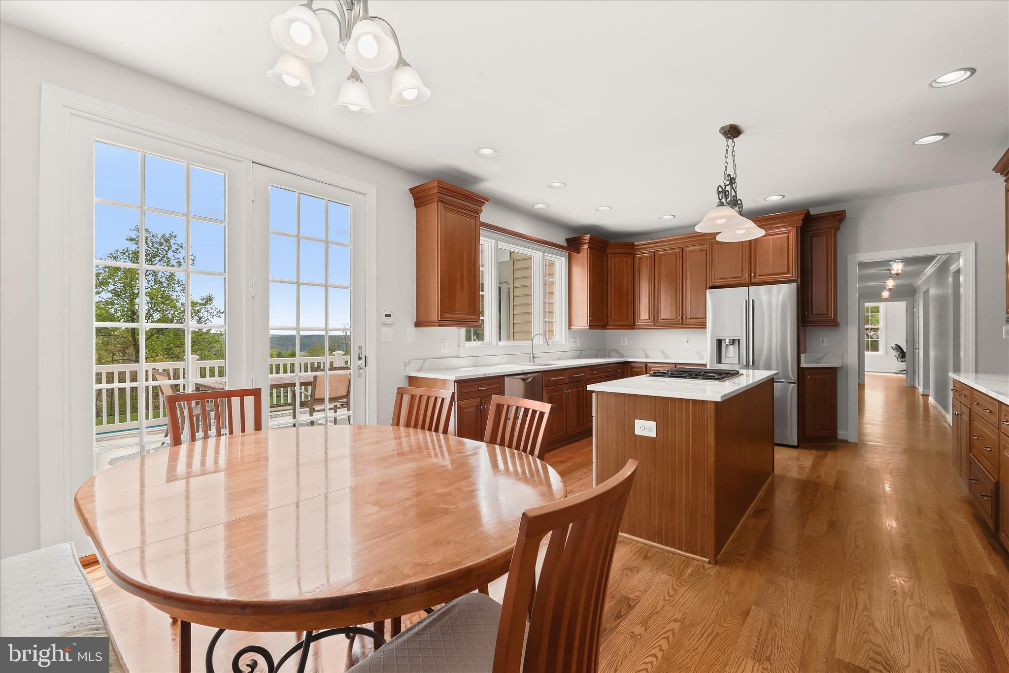 SUMMER HILL - Residential